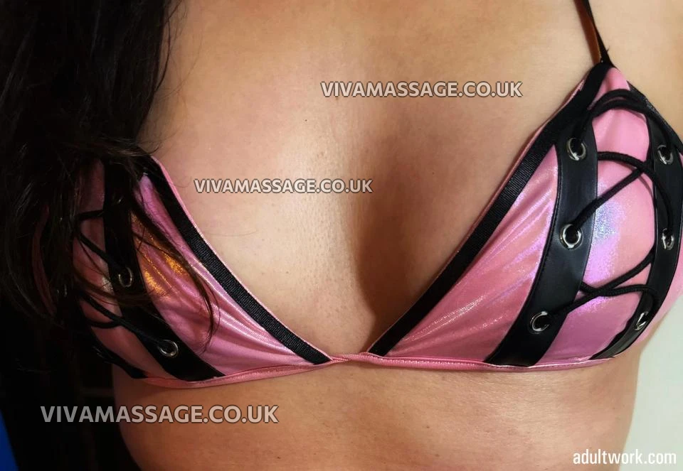 Photo 2 of Miss  Tara  Tease