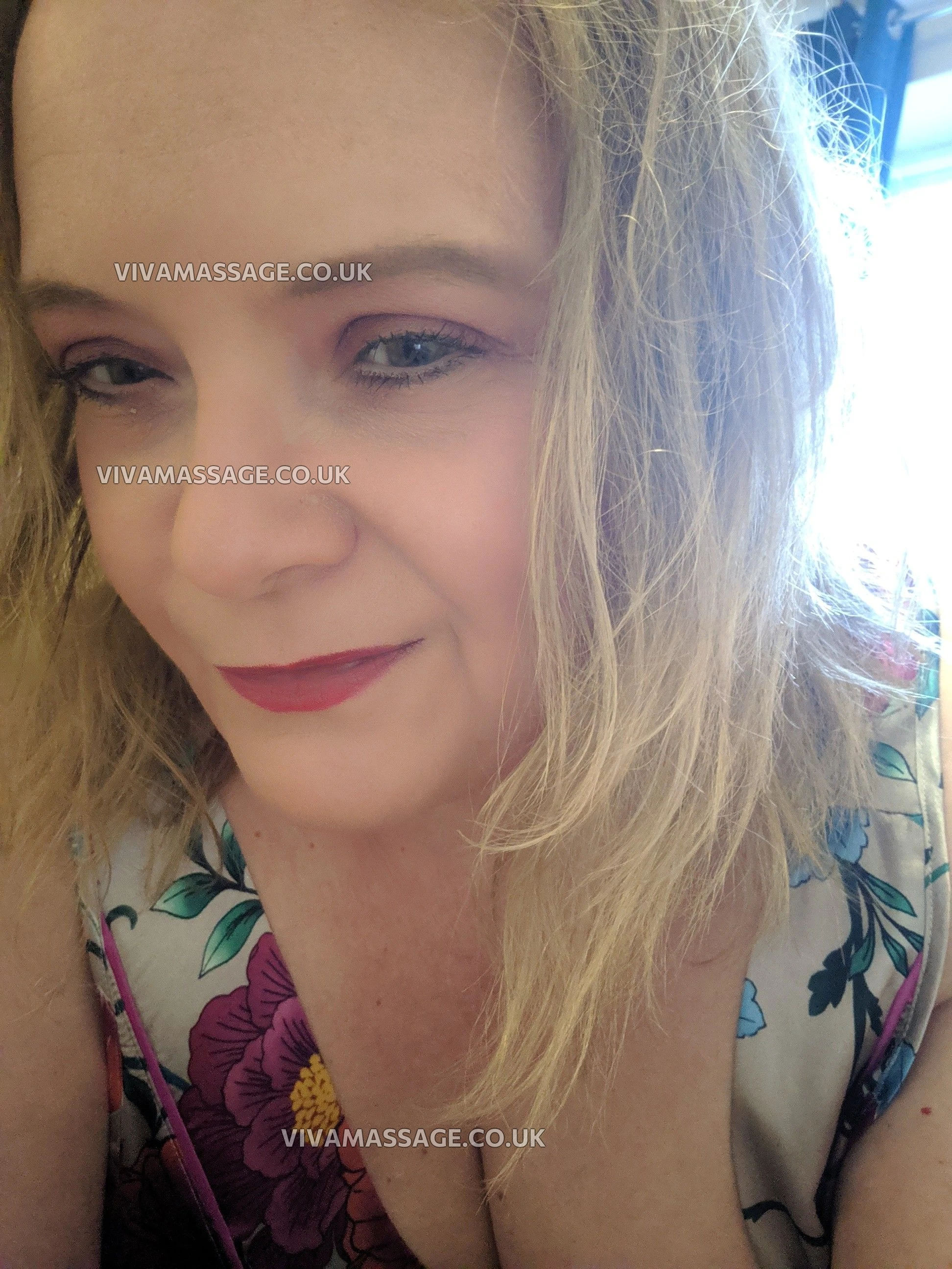 Photo 14 of QueenOfTease