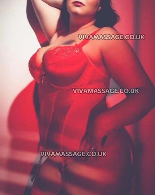 Photo 11 of Sophisticated miss