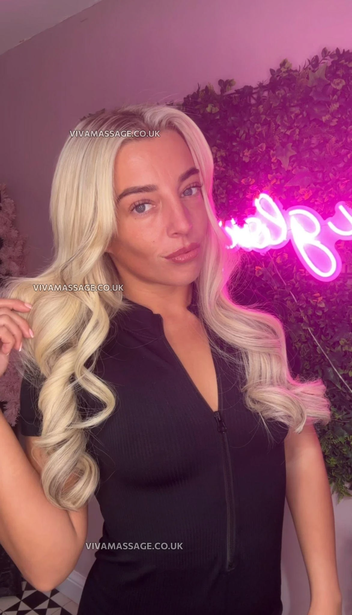 Photo 15 of Chloe_English