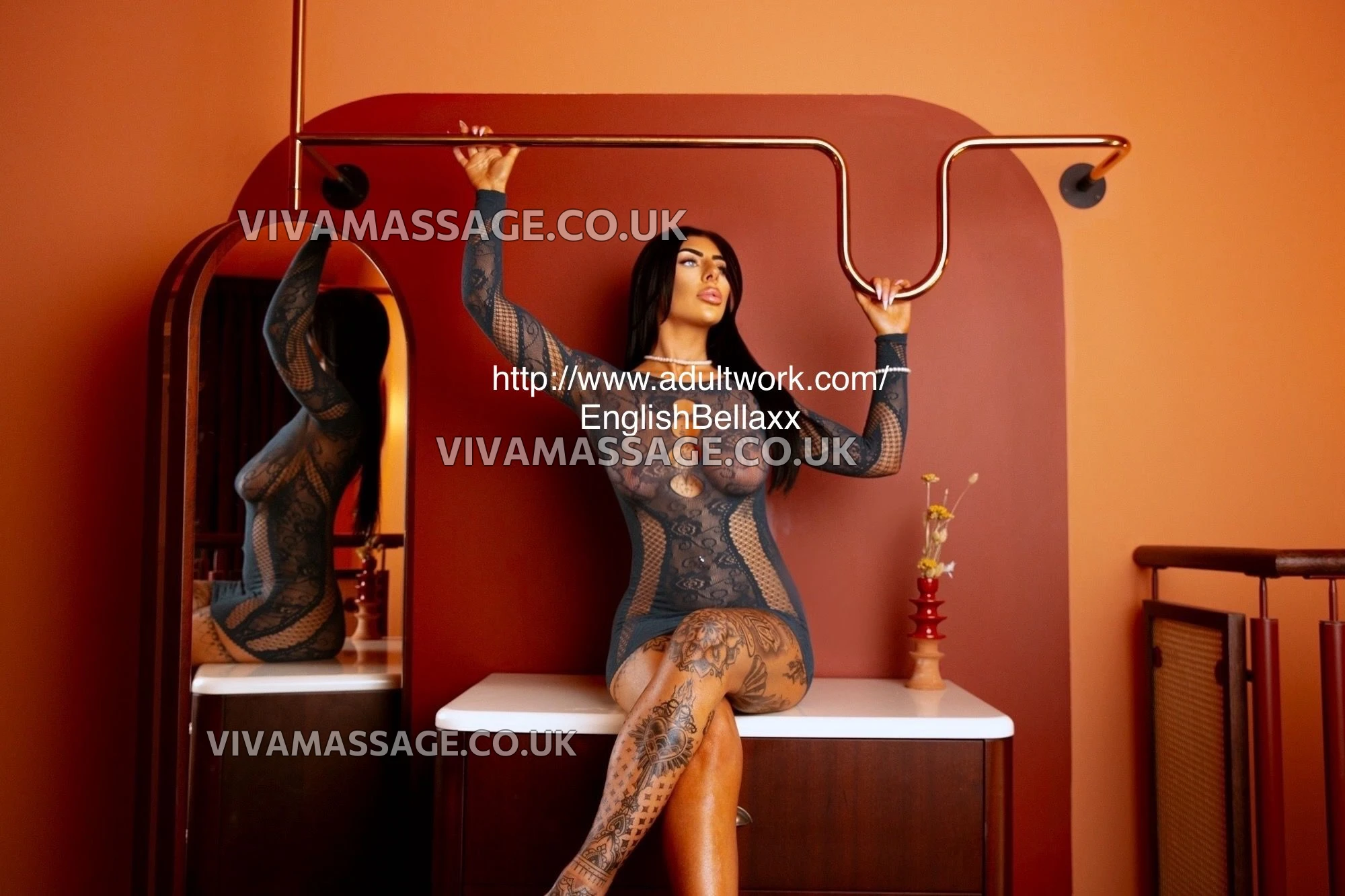 Photo 34 of EnglishBellaxx