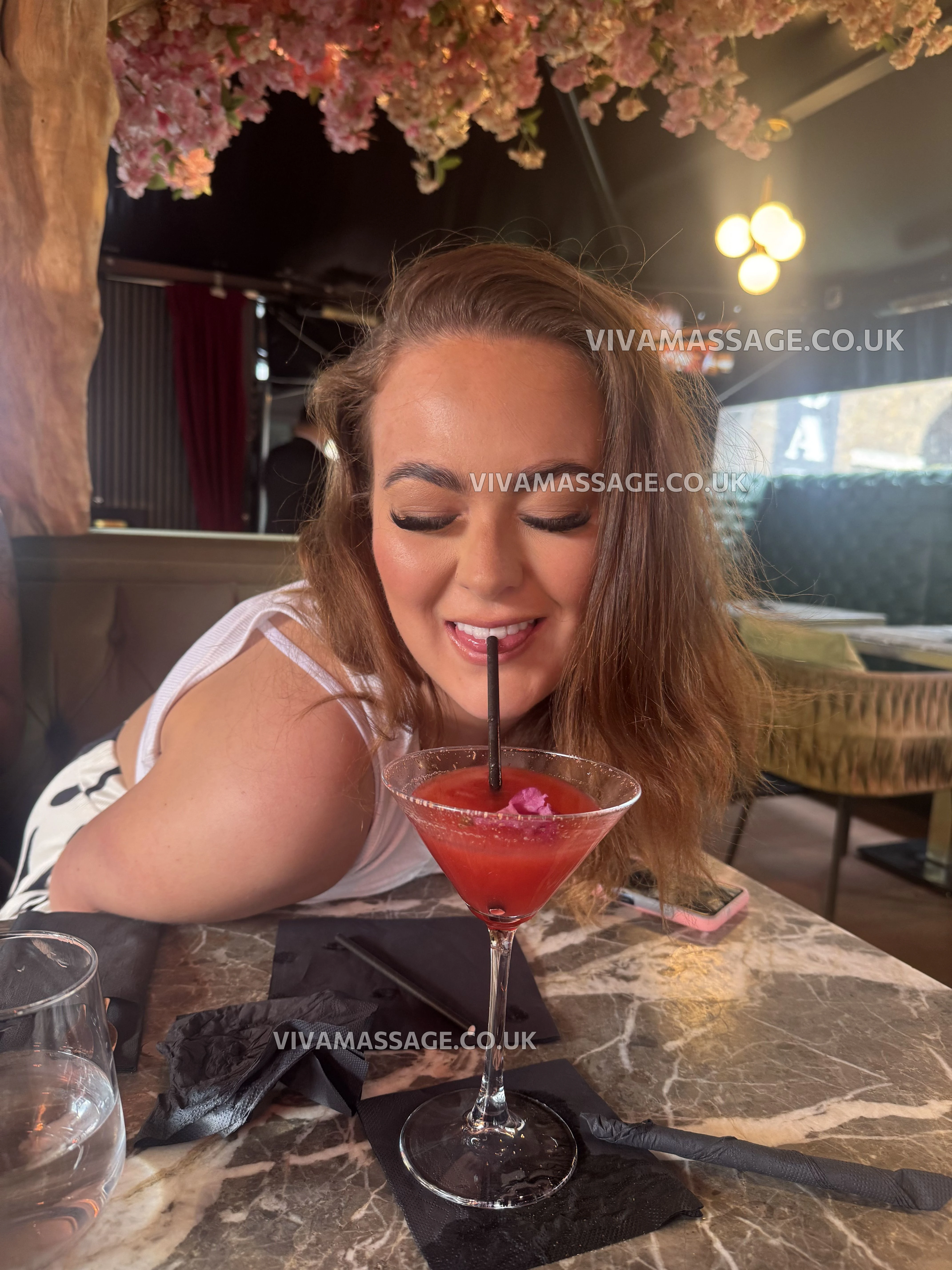 Photo 39 of EnglishPippa