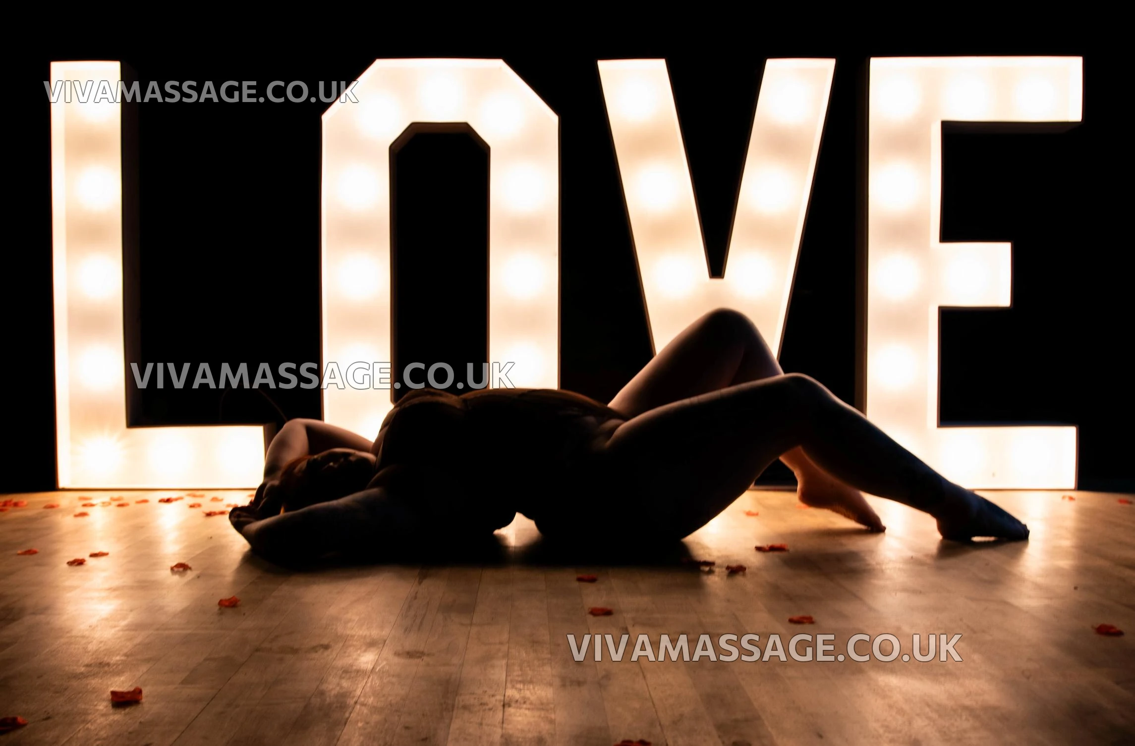 Photo 18 of DatingLydiaWest