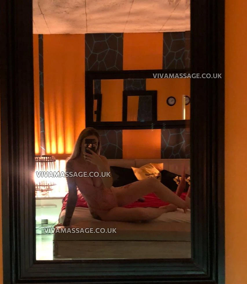 Photo 3 of HELENA_2025