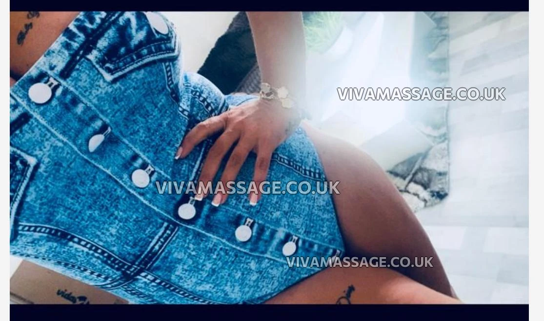 Photo 15 of -Summer--Leaigh-