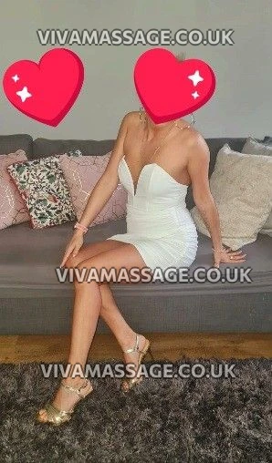 Photo 14 of Isabella_a