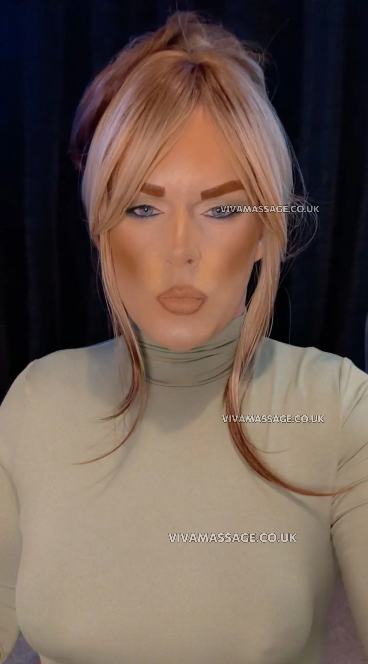 Photo 19 of Caity English Trans