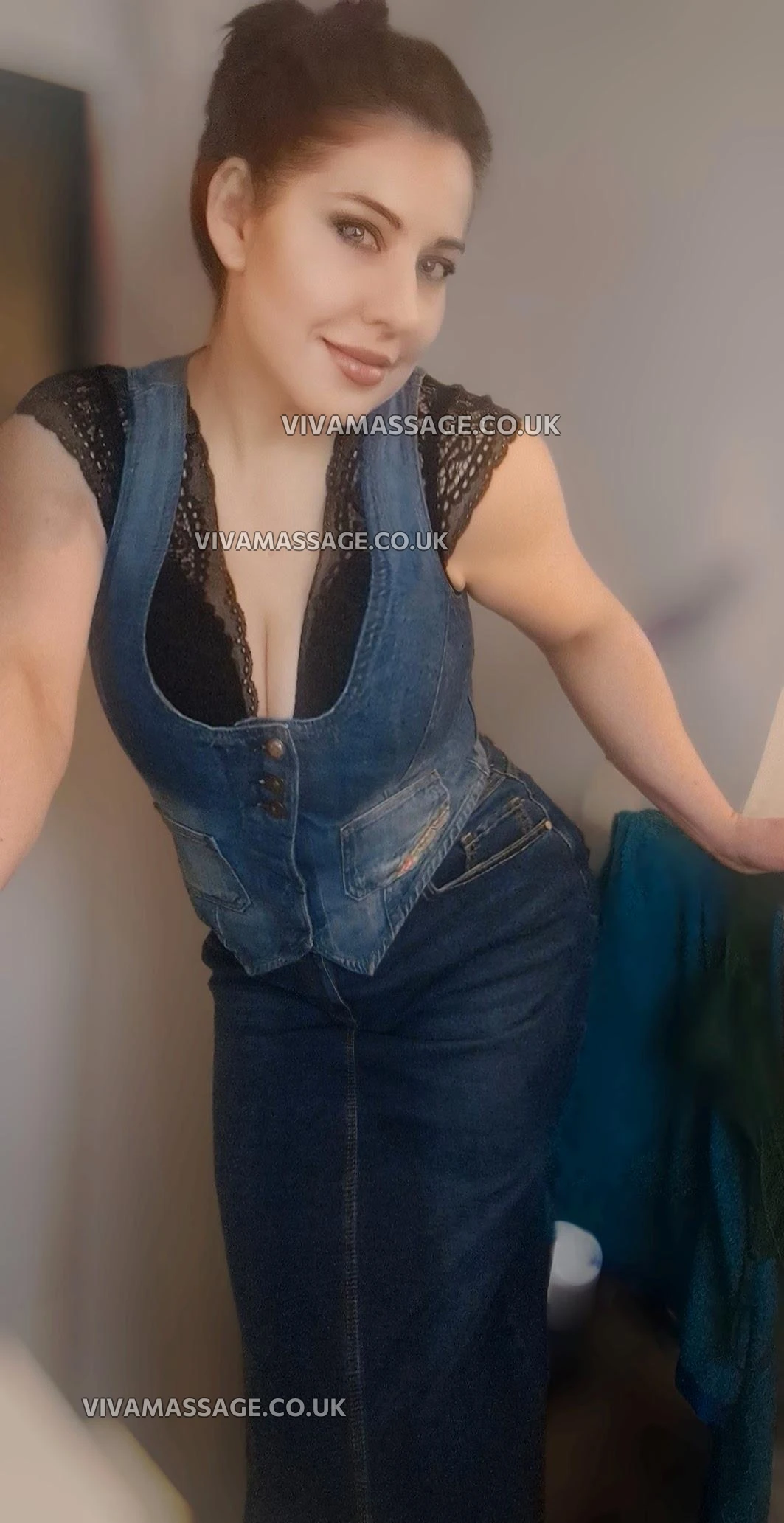 Photo 72 of Lady Elza