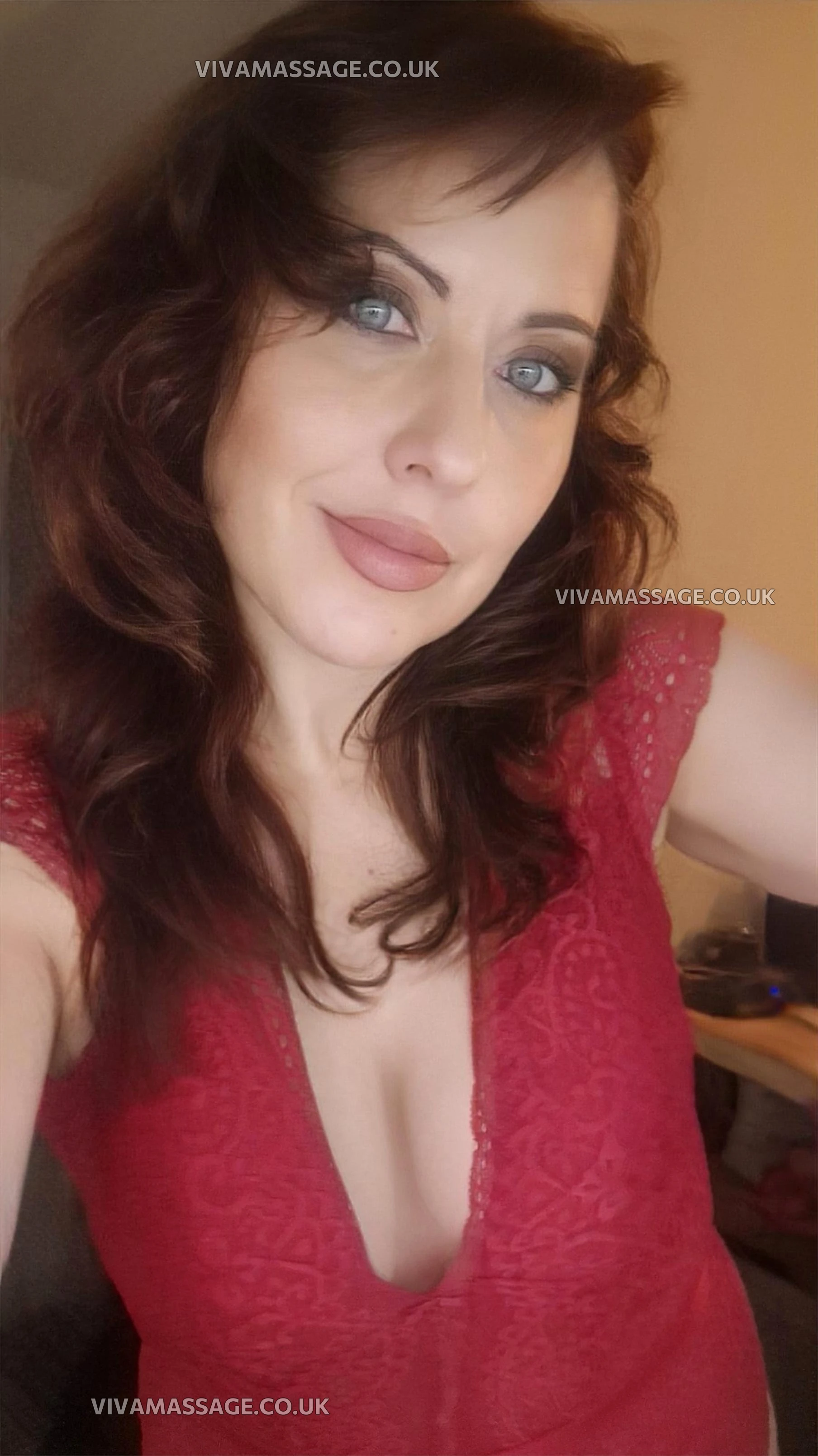 Photo 68 of Lady Elza