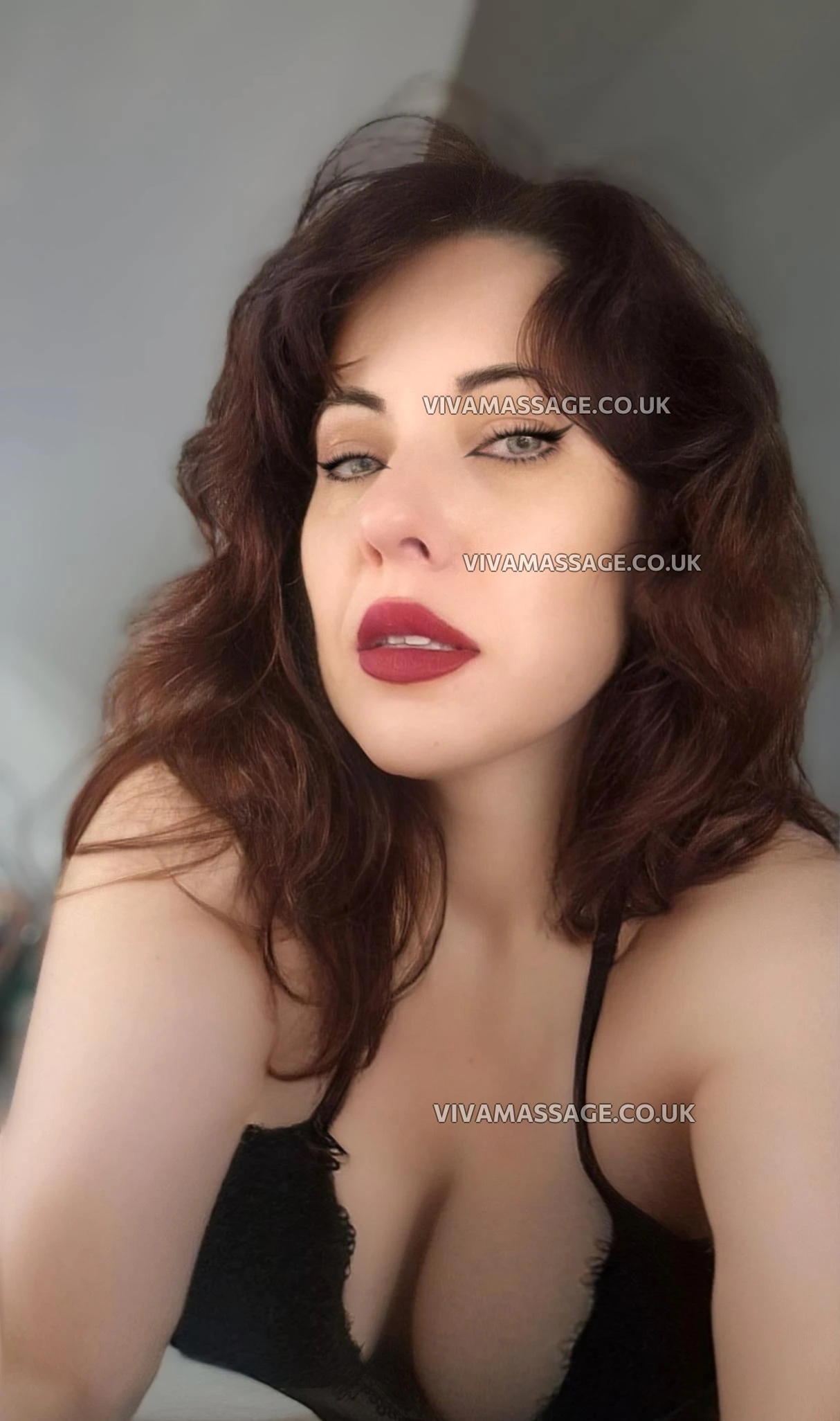 Photo 89 of Lady Elza