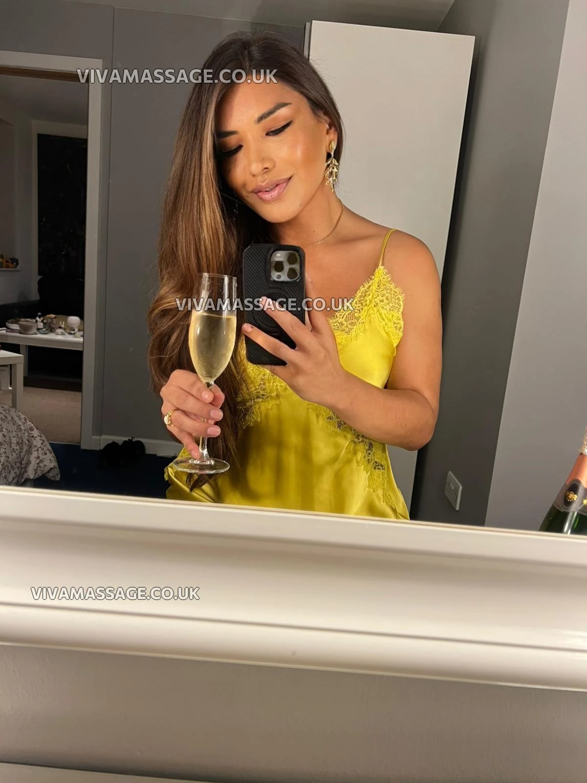 Photo 1 of LUCIA TS COLOMBIAN