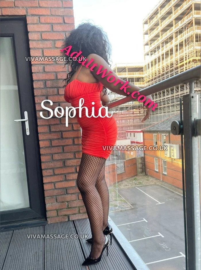 Photo 1 of Sophia_London