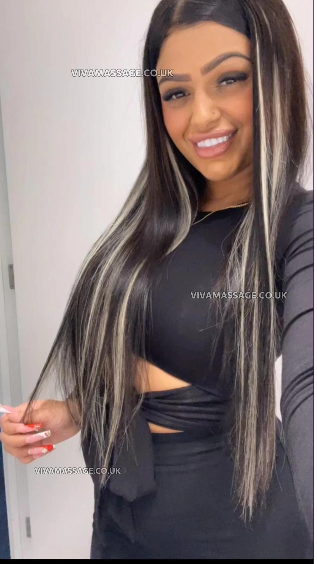 Photo 10 of Laura_Vipxx