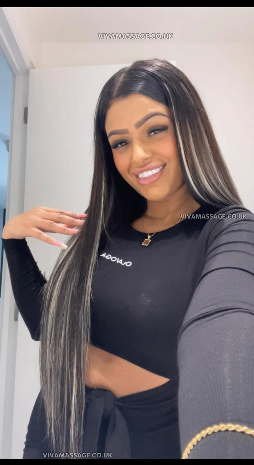 Photo 12 of Laura_Vipxx