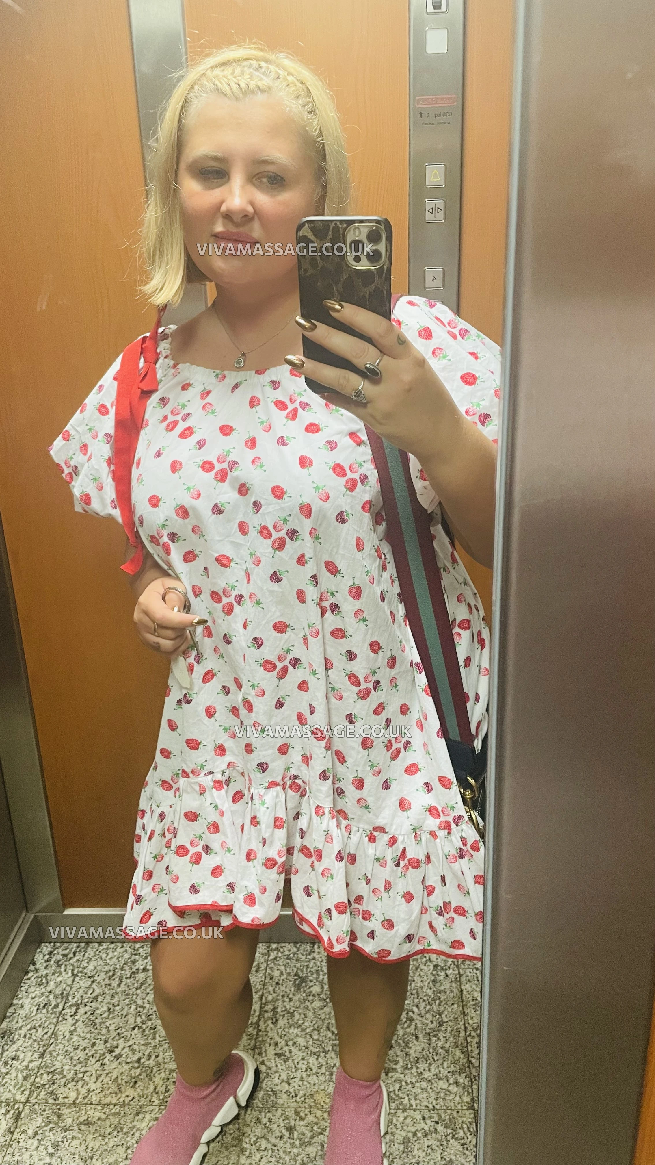 Photo 23 of   Ginger_MAYA__