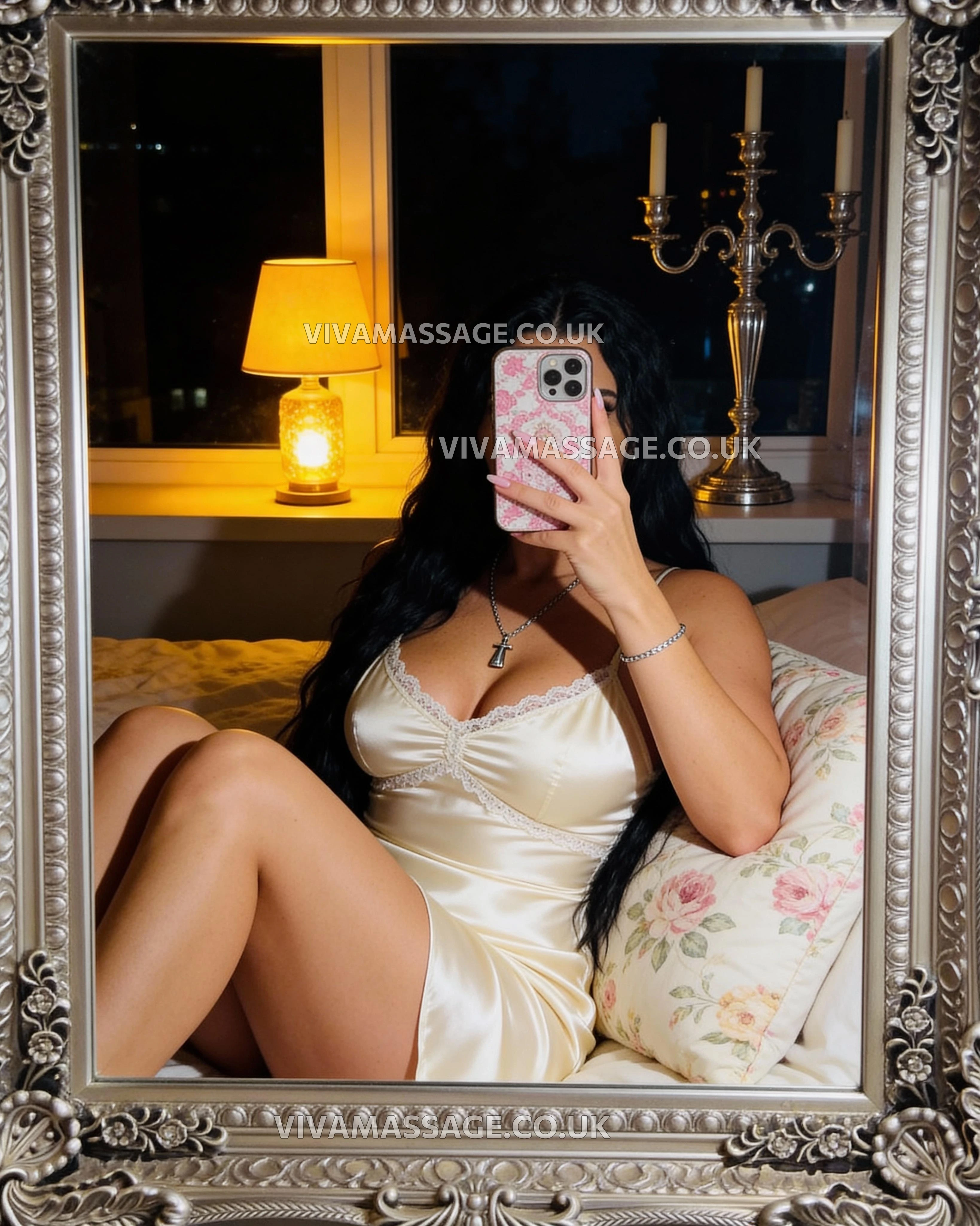 Photo 1 of OnlyTheHoneyNextdoor