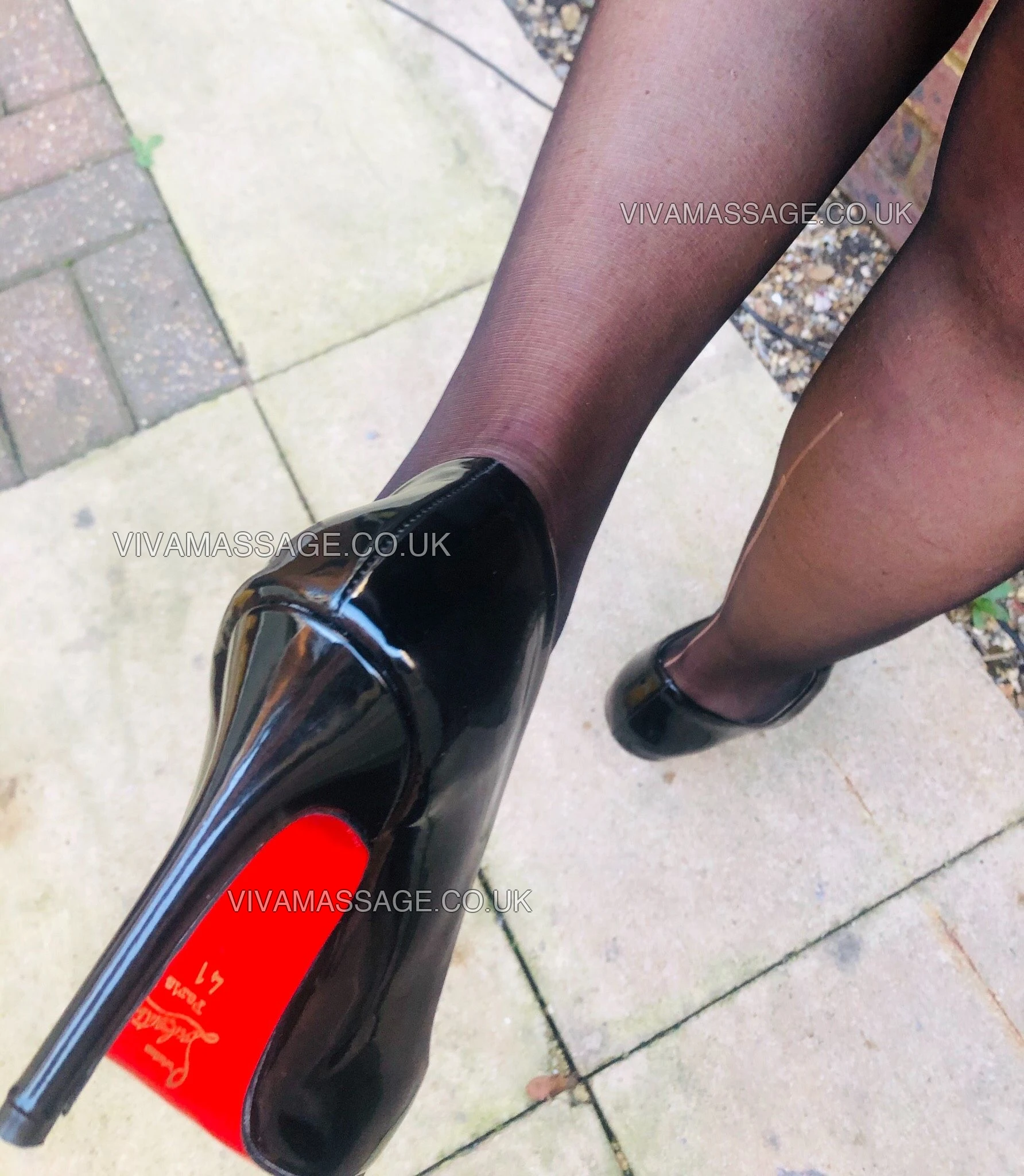 Photo 21 of Sarah Taylor 