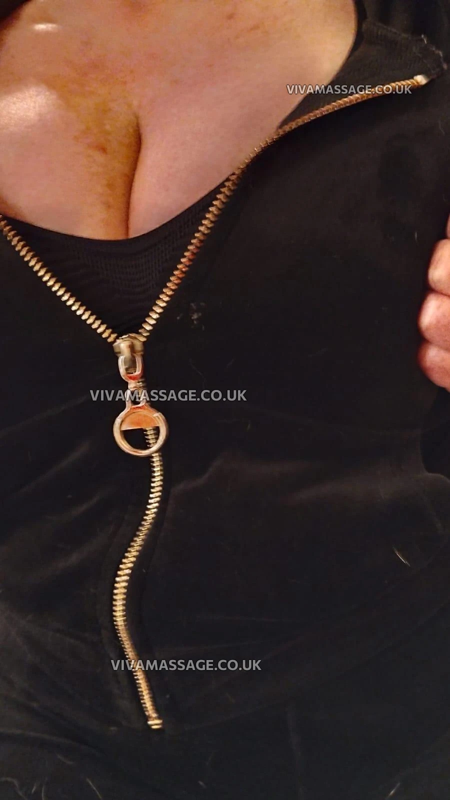 Photo 1 of ENGLISH BLONDE JADE