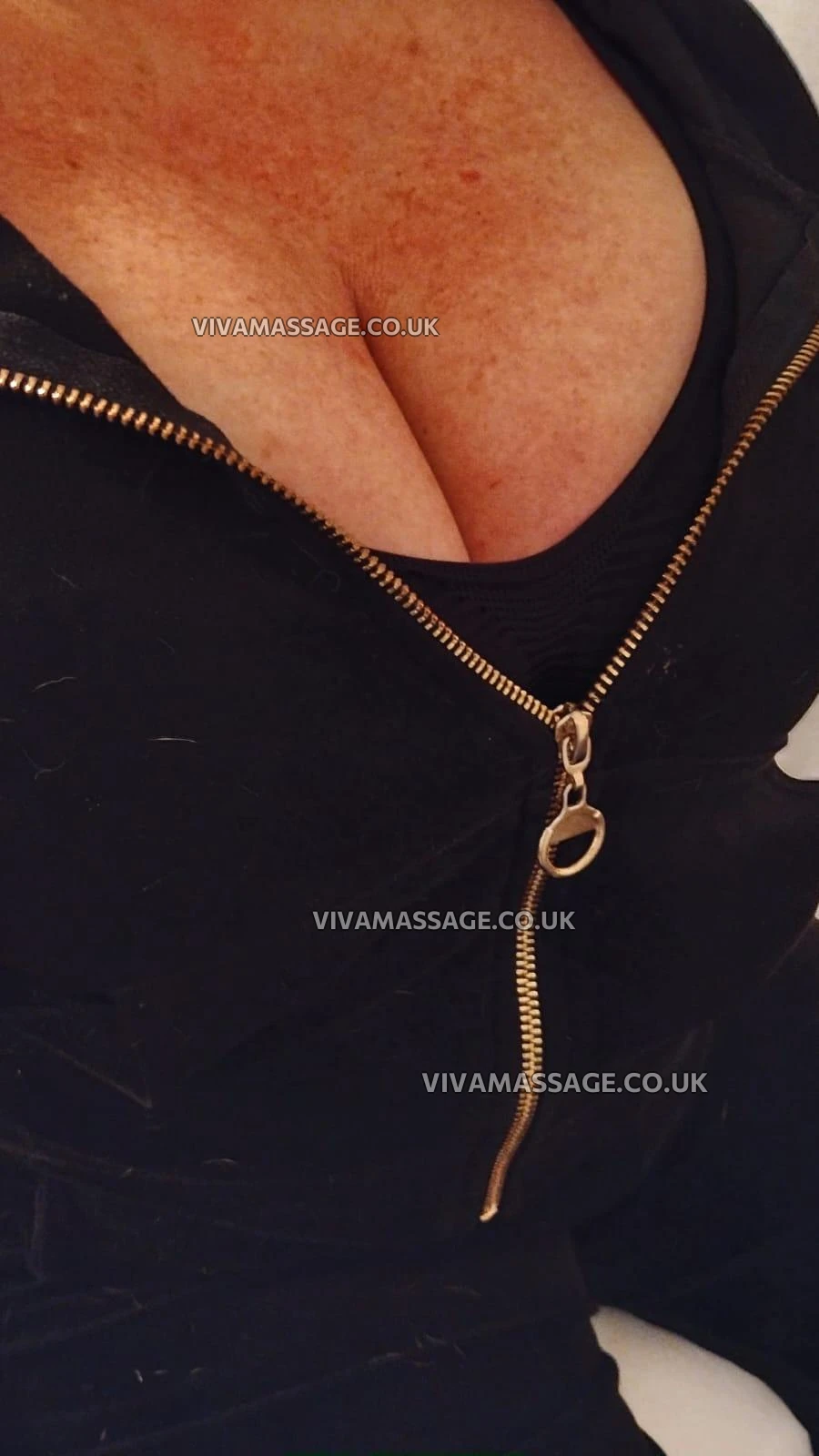 Photo 2 of ENGLISH BLONDE JADE