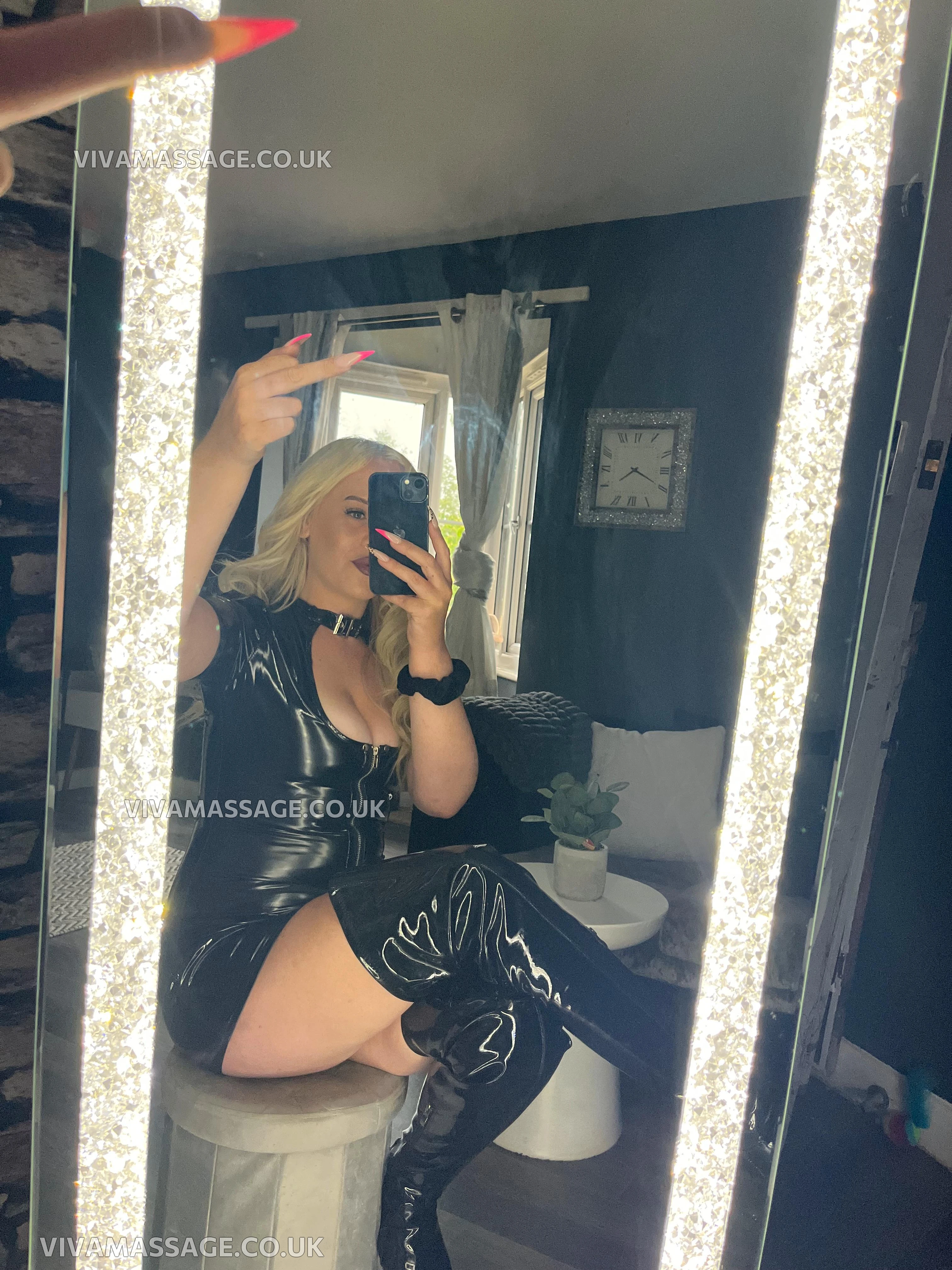 Photo 62 of mistressmiley