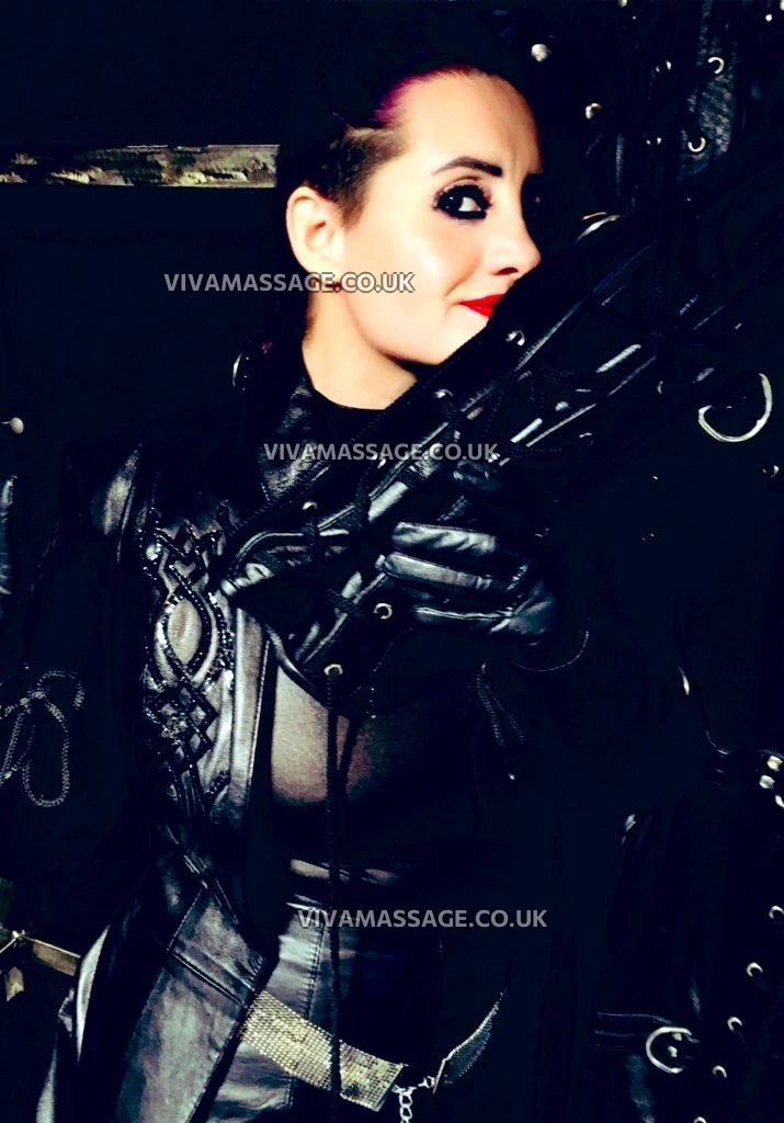 Photo 12 of LadyAmberKent