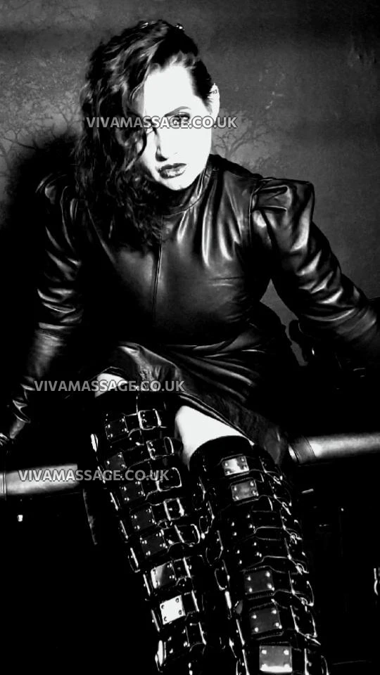 Photo 31 of LadyAmberKent