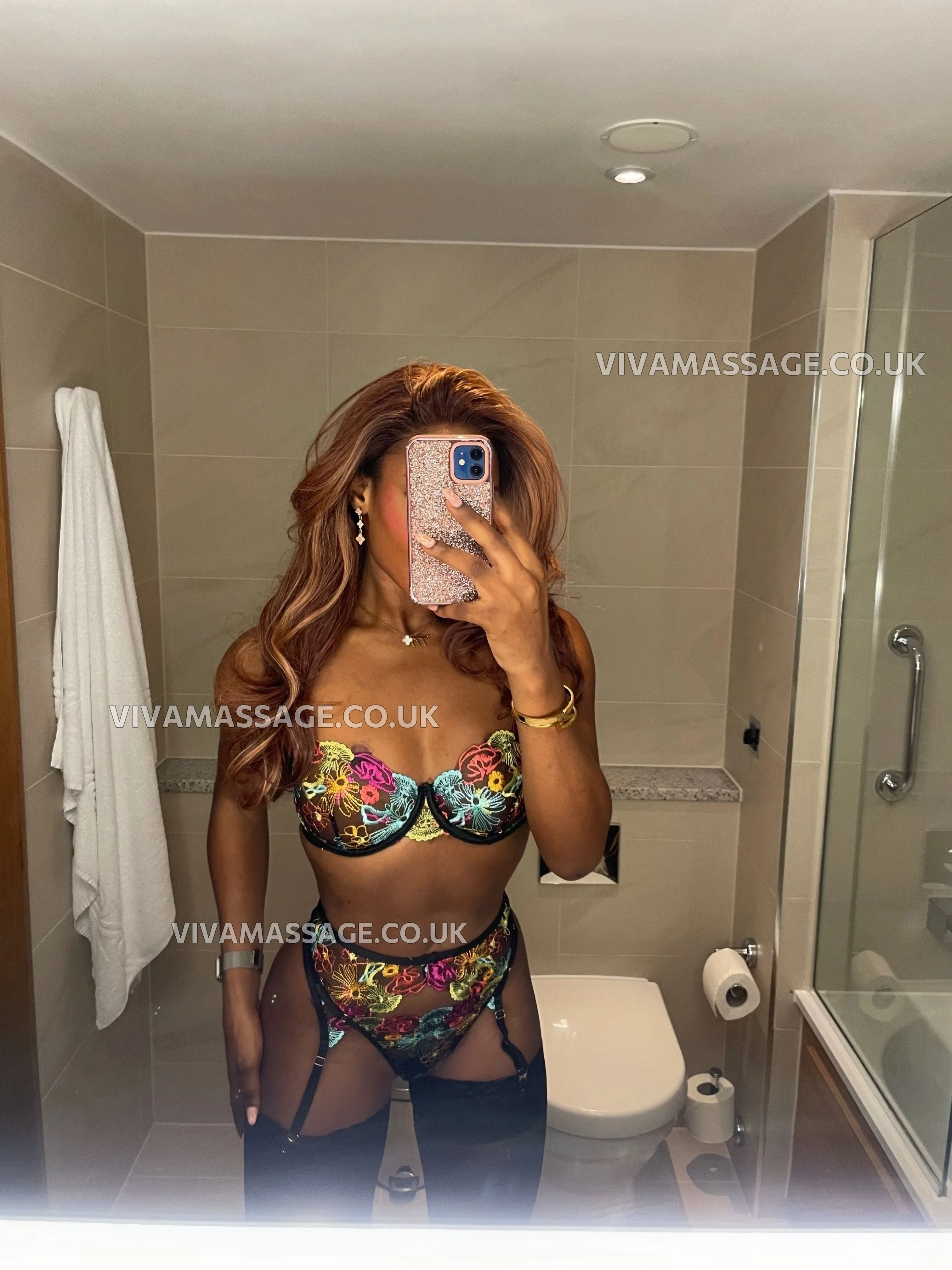 Photo 28 of Eve Wilde