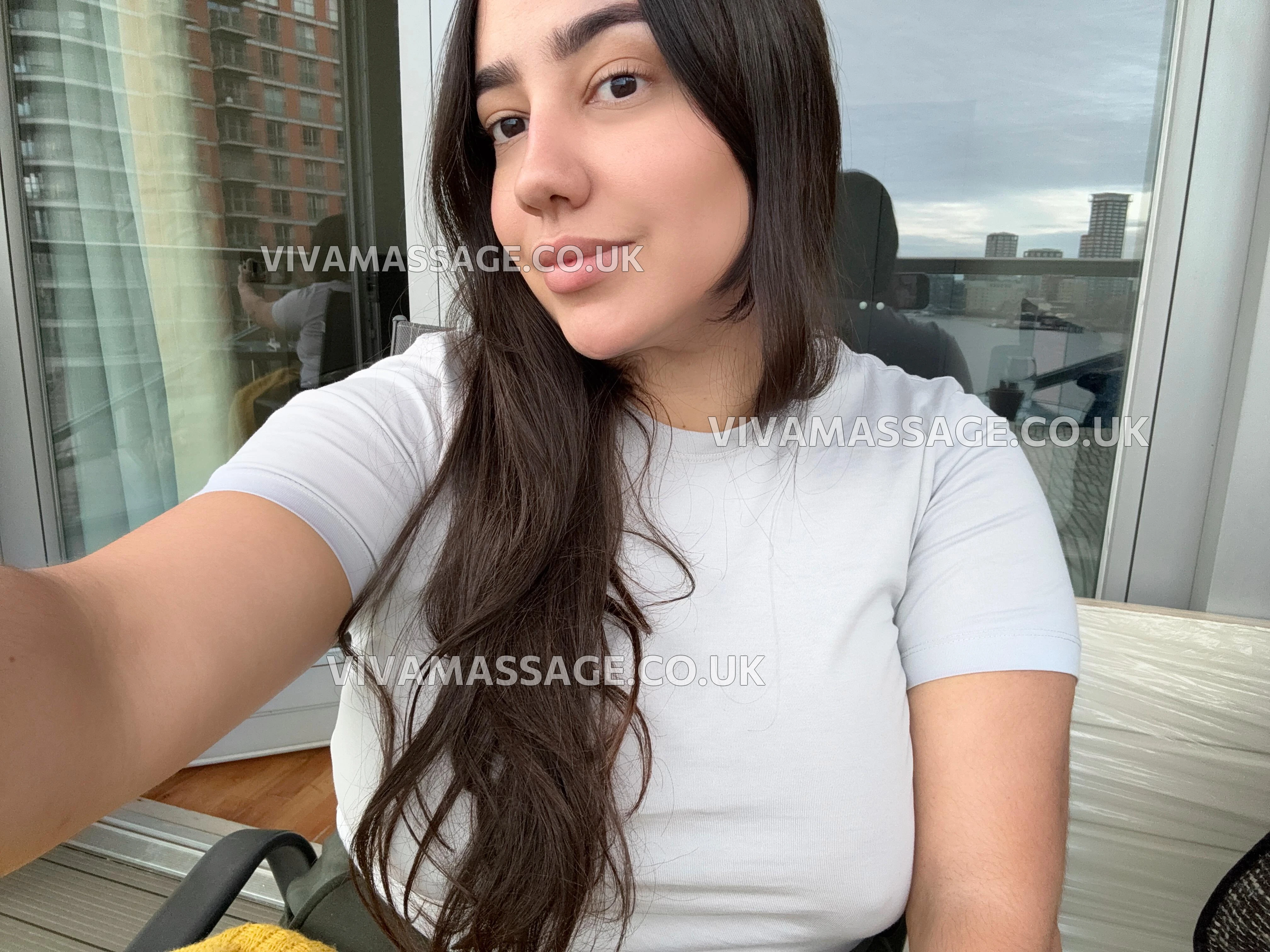 Photo 4 of Éster 27