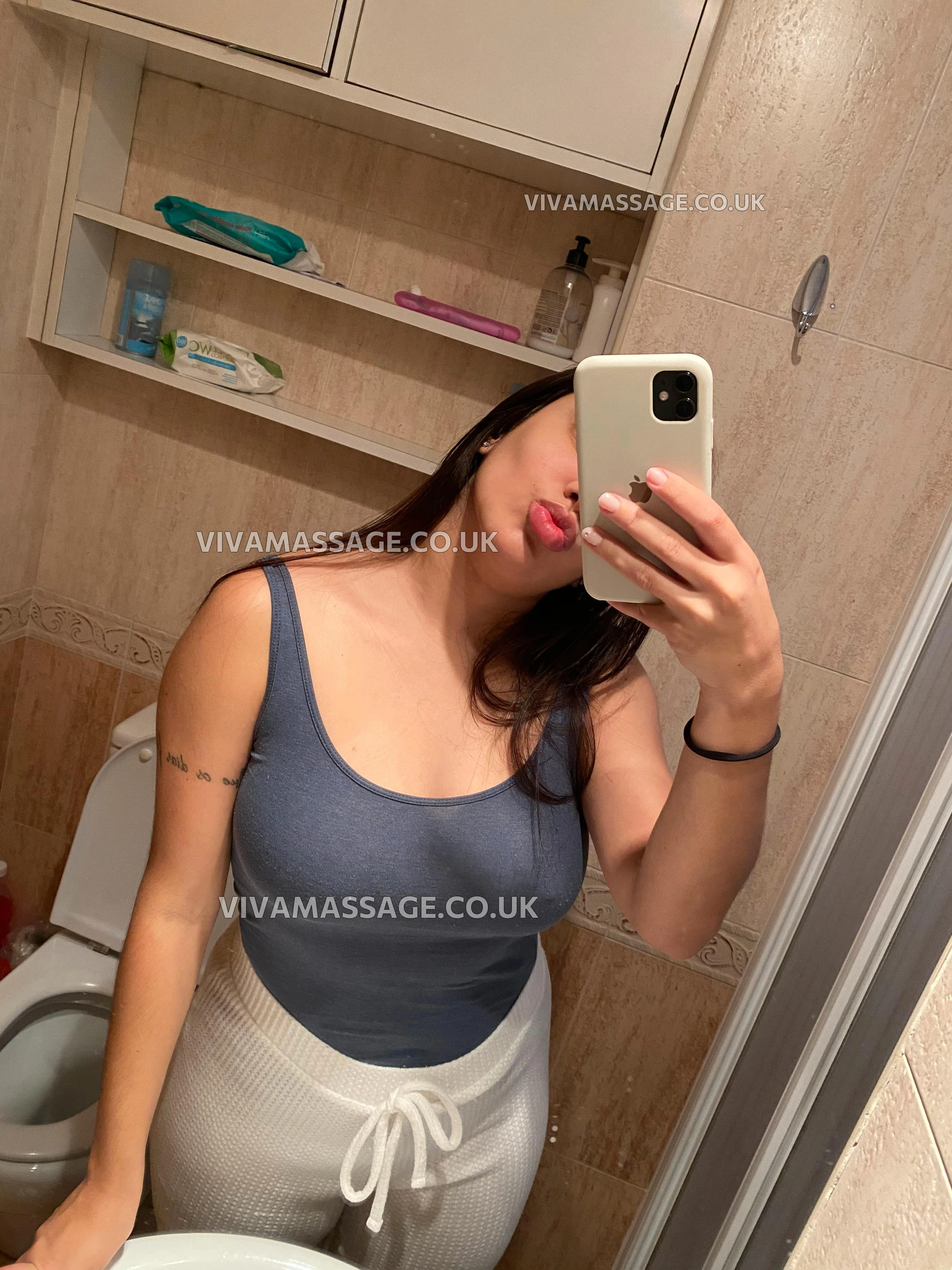 Photo 5 of Éster 27