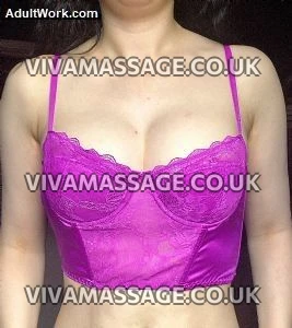 Photo 17 of Rosesarepink