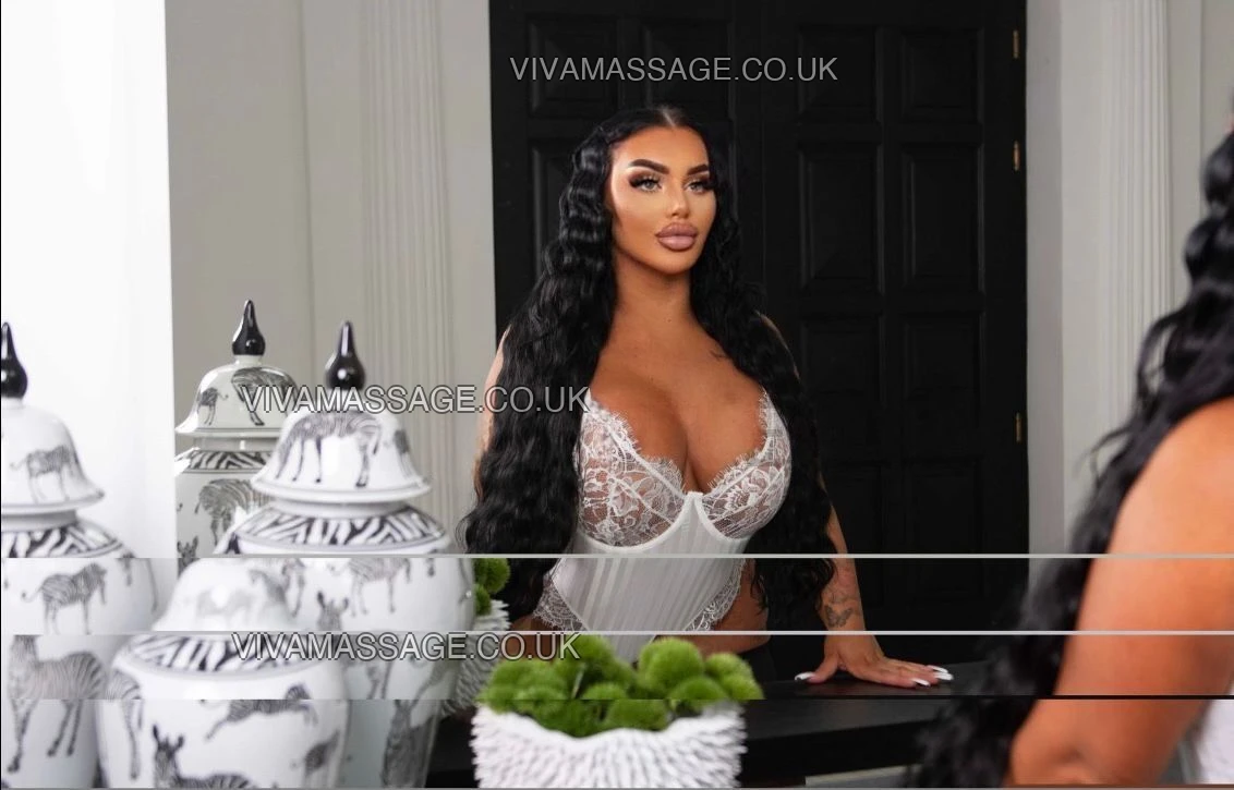 Photo 43 of VIP-ELLIE-CHLOE