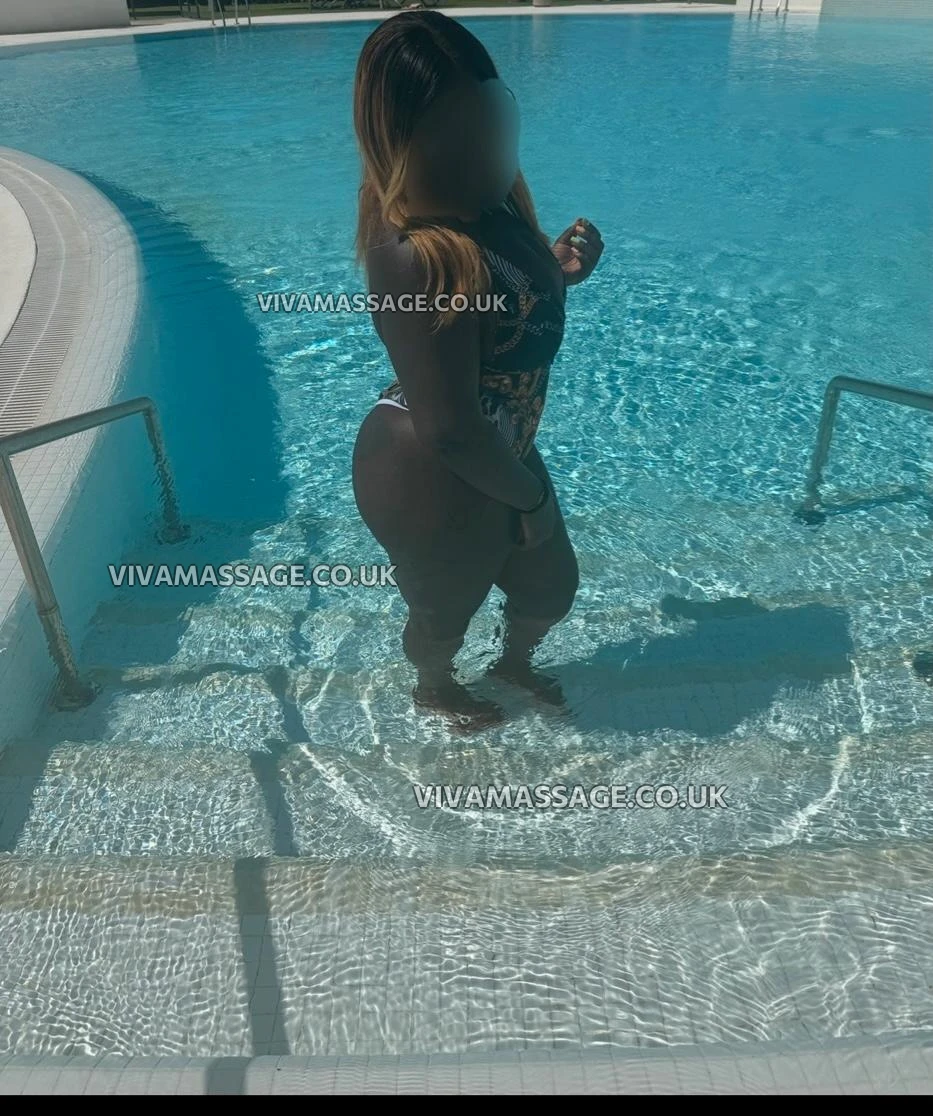 Photo 12 of XBundaLicious SpiceX