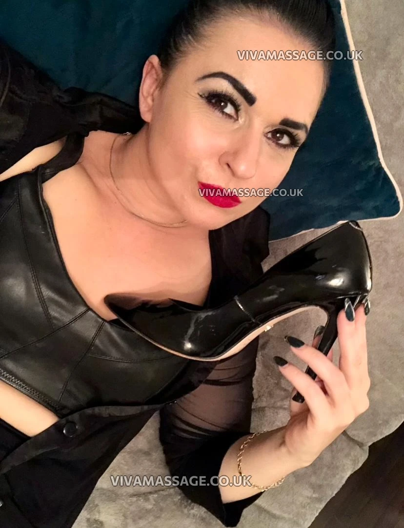 Photo 10 of LadyCommand 