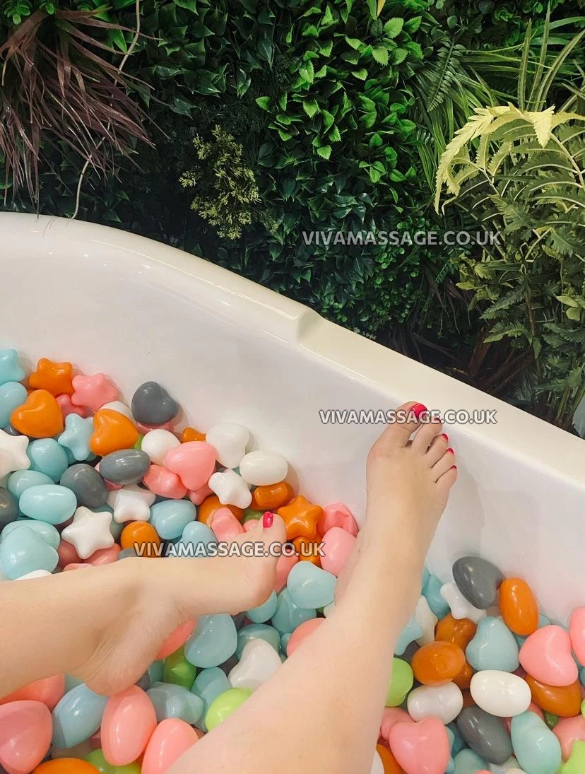 Photo 39 of LadyCommand 