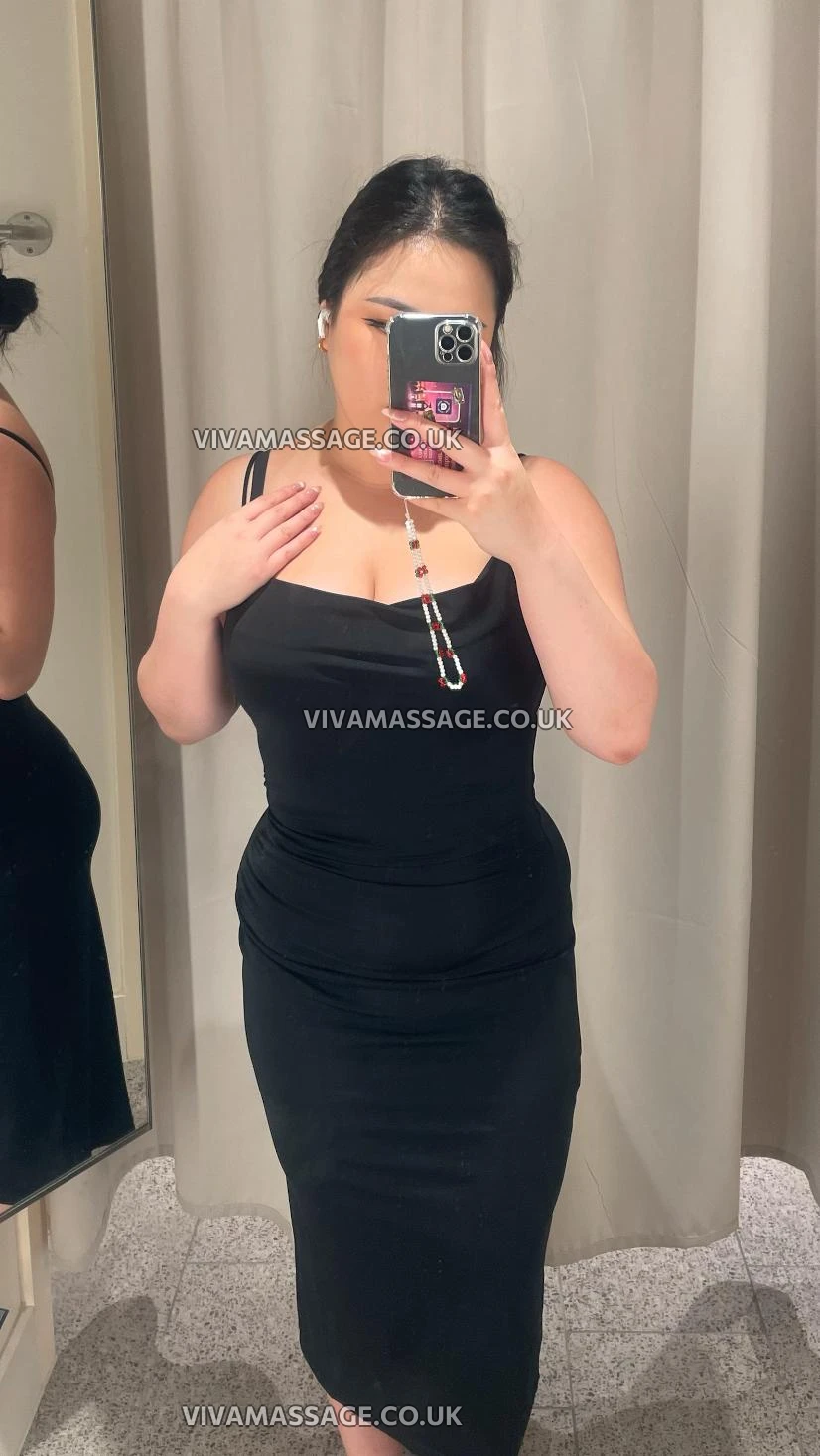 Photo 11 of mlle_ivy_lee