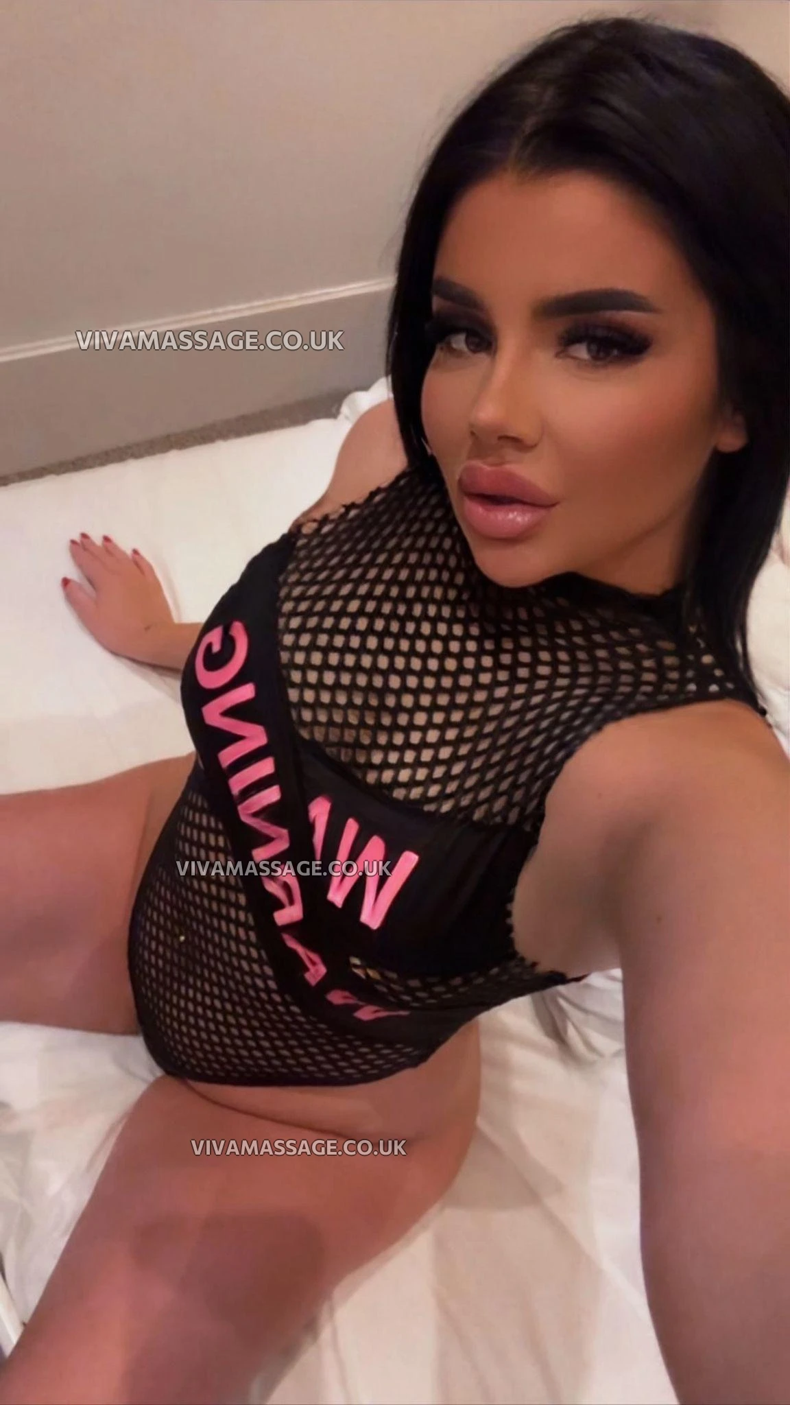 Photo 5 of Brunette~Arden