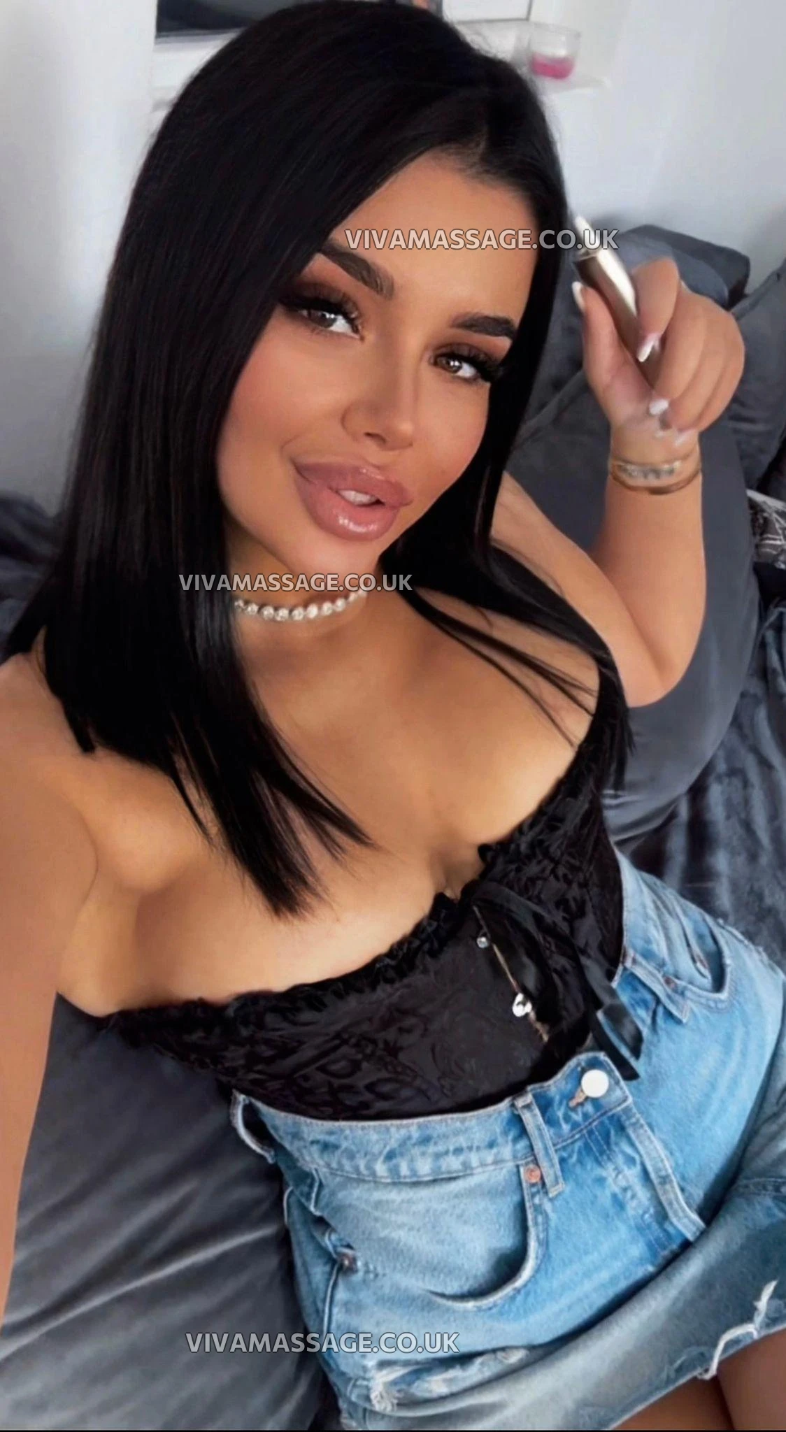 Photo 19 of Brunette~Arden