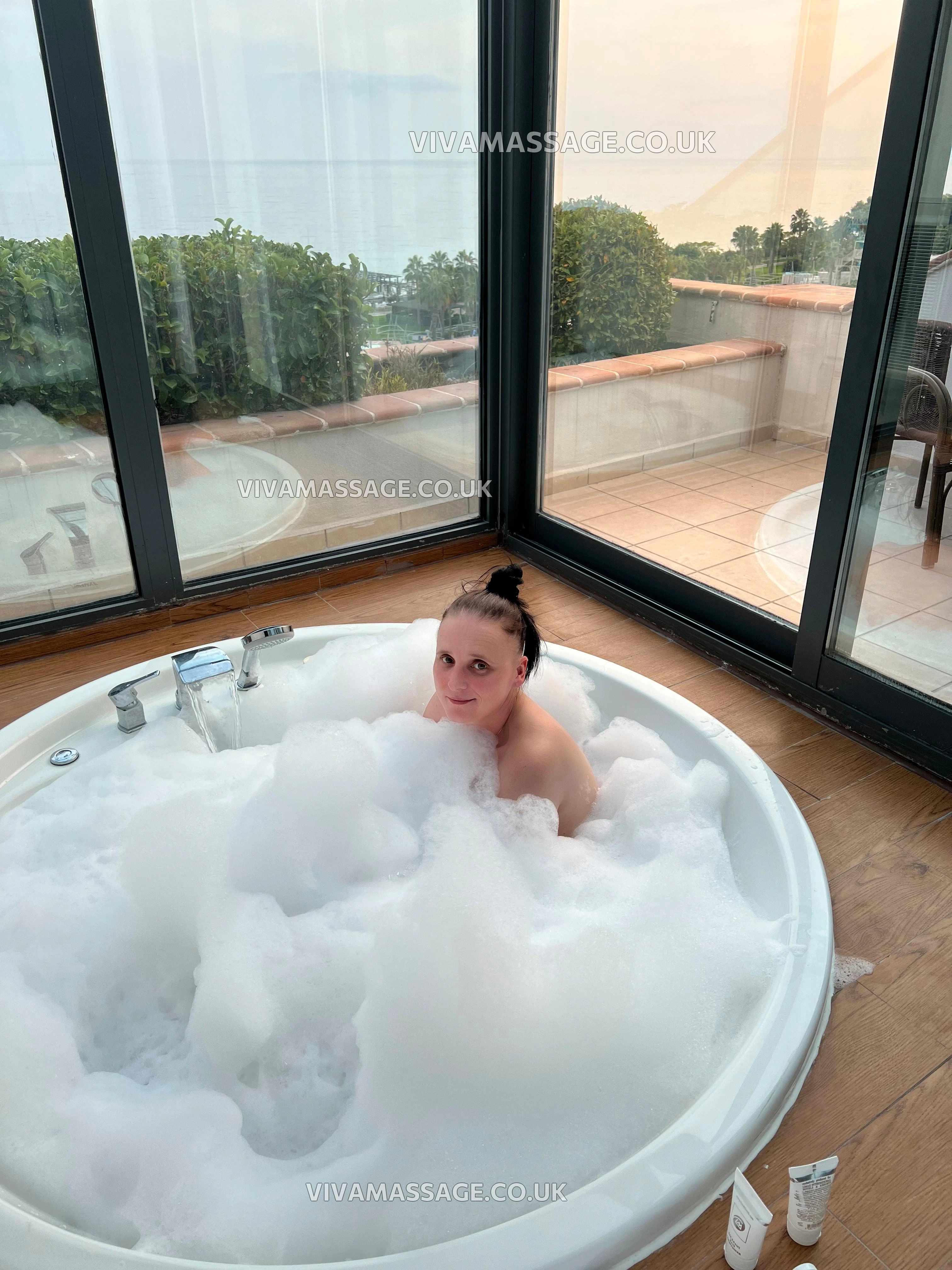 Photo 7 of brumpartygirl