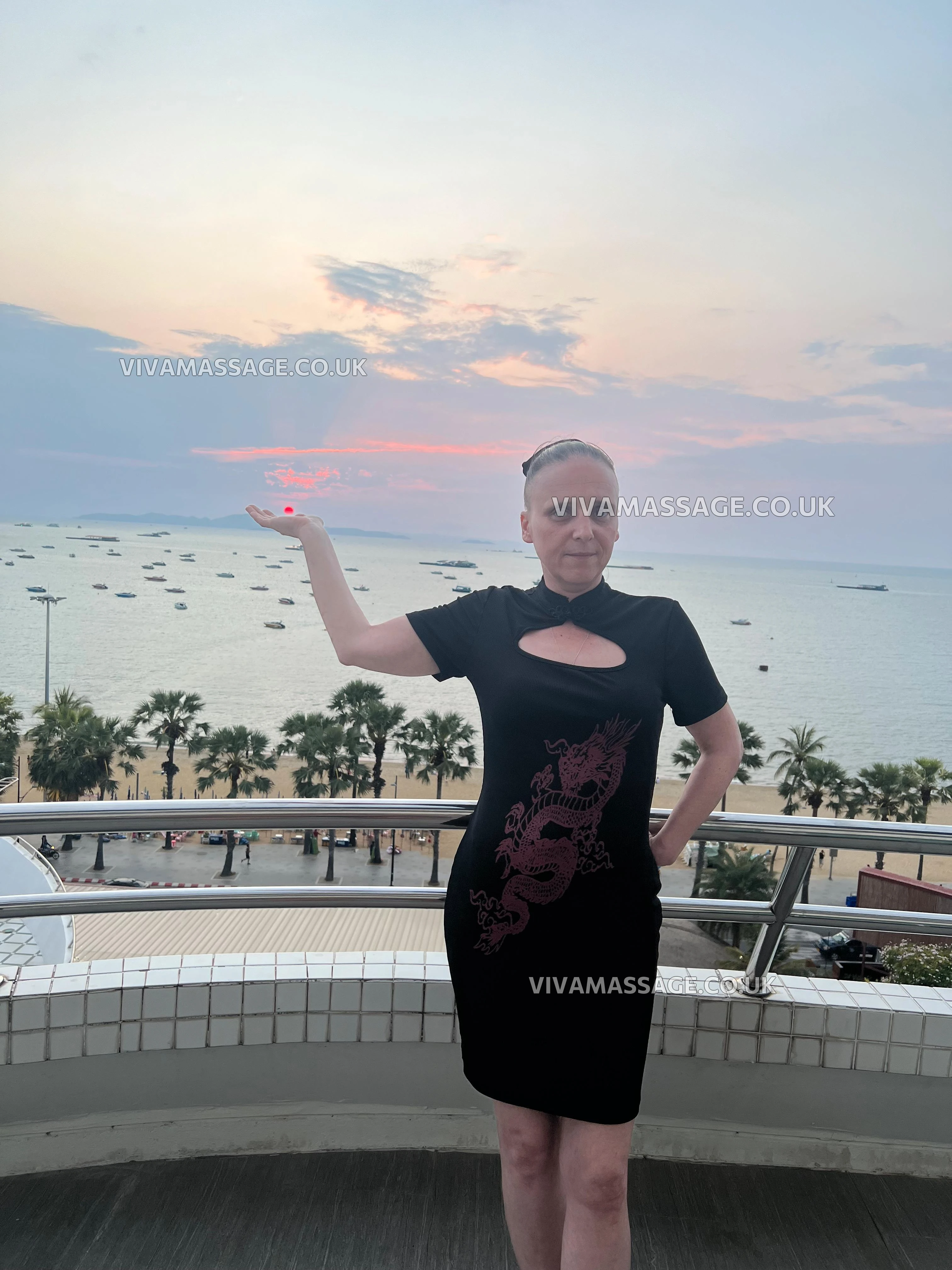 Photo 4 of brumpartygirl