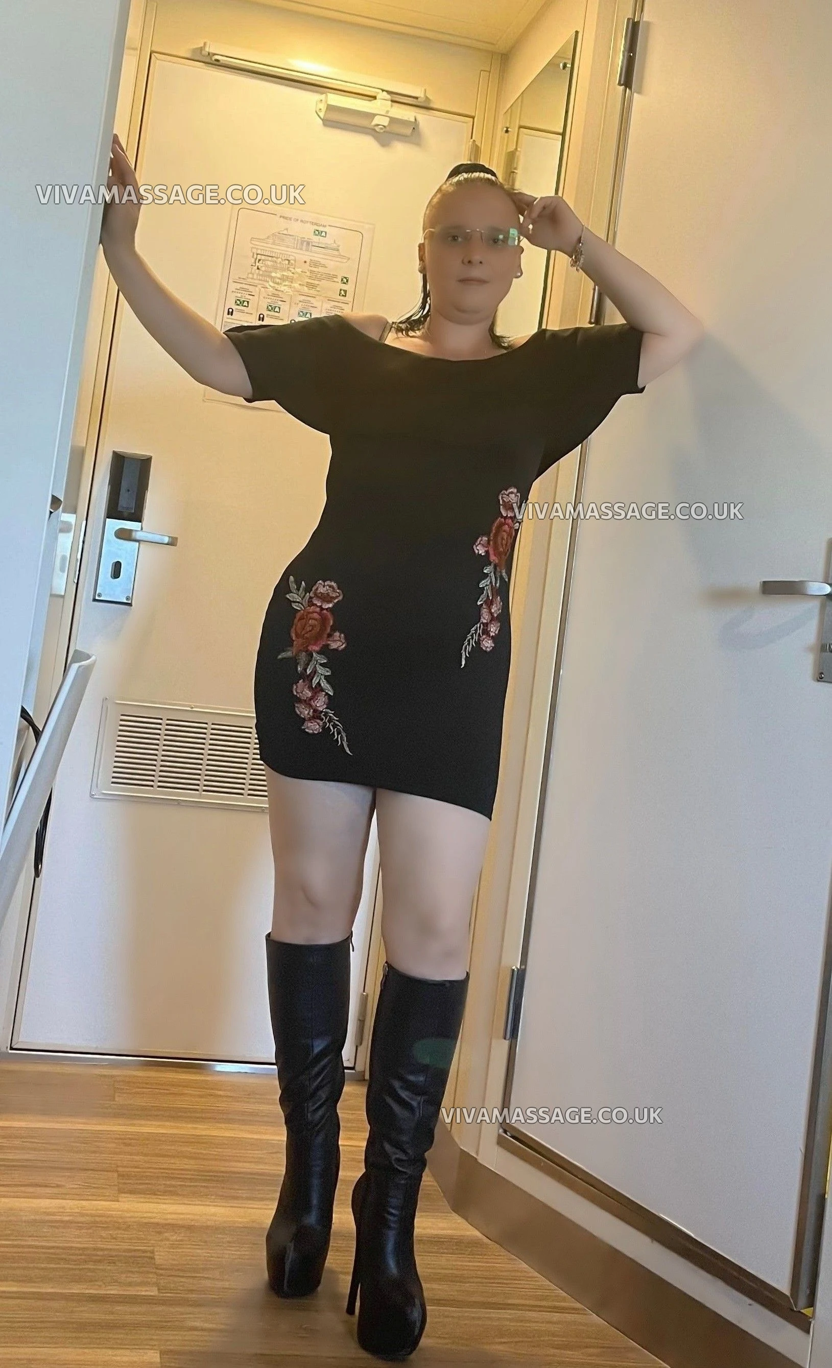 Photo 44 of brumpartygirl