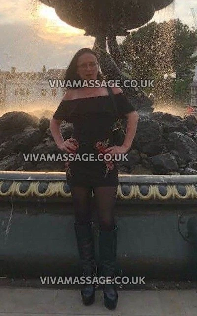 Photo 62 of brumpartygirl