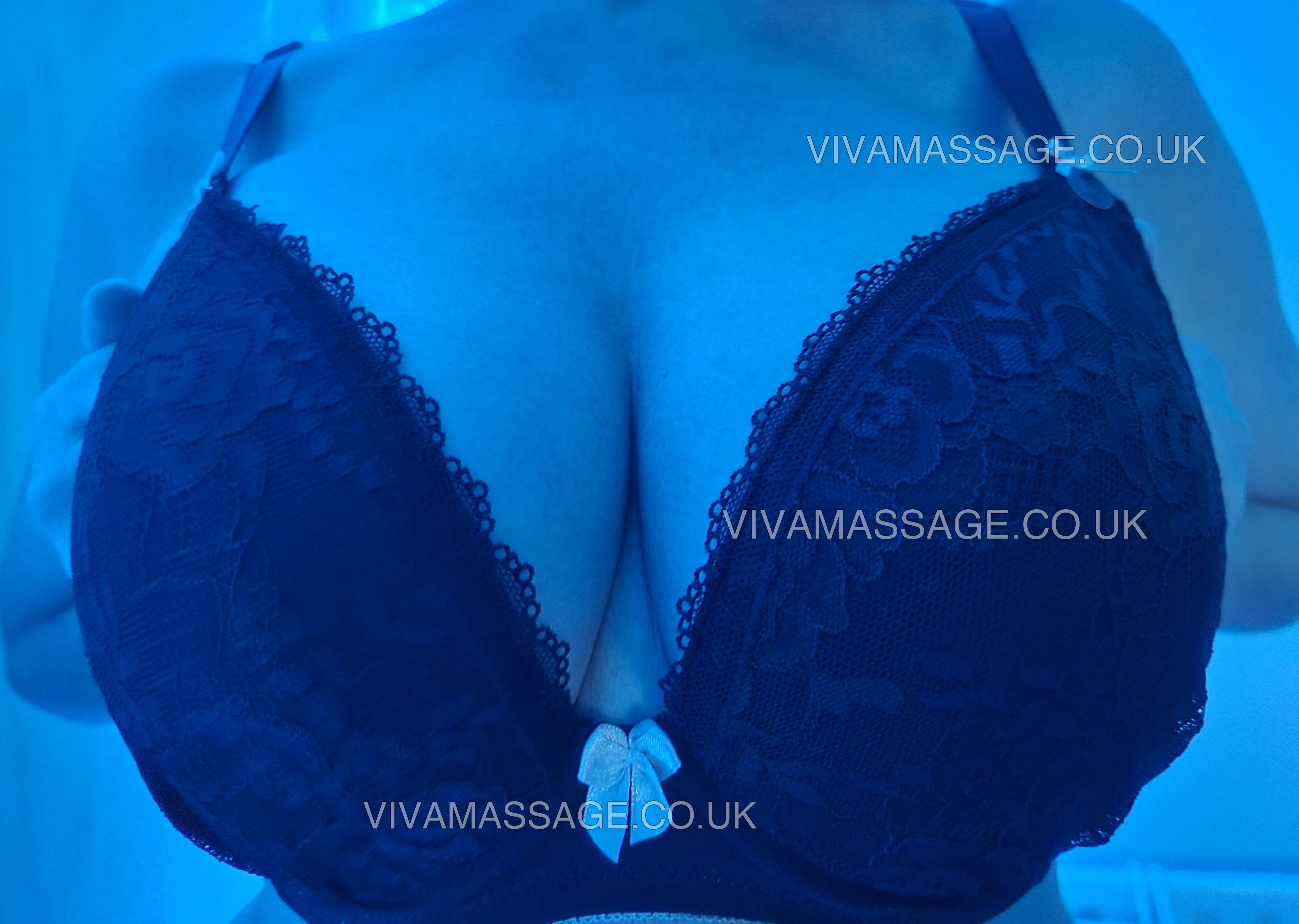 Photo 2 of horneymonica