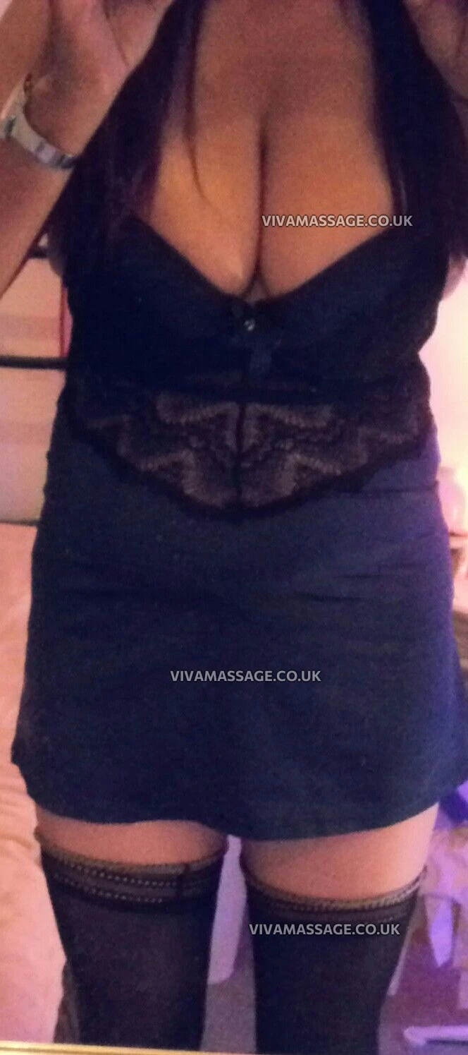 Photo 22 of Jasmin Maya