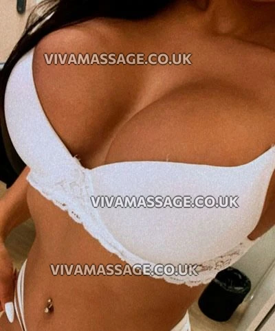 Photo 1 of Melissa Kinky