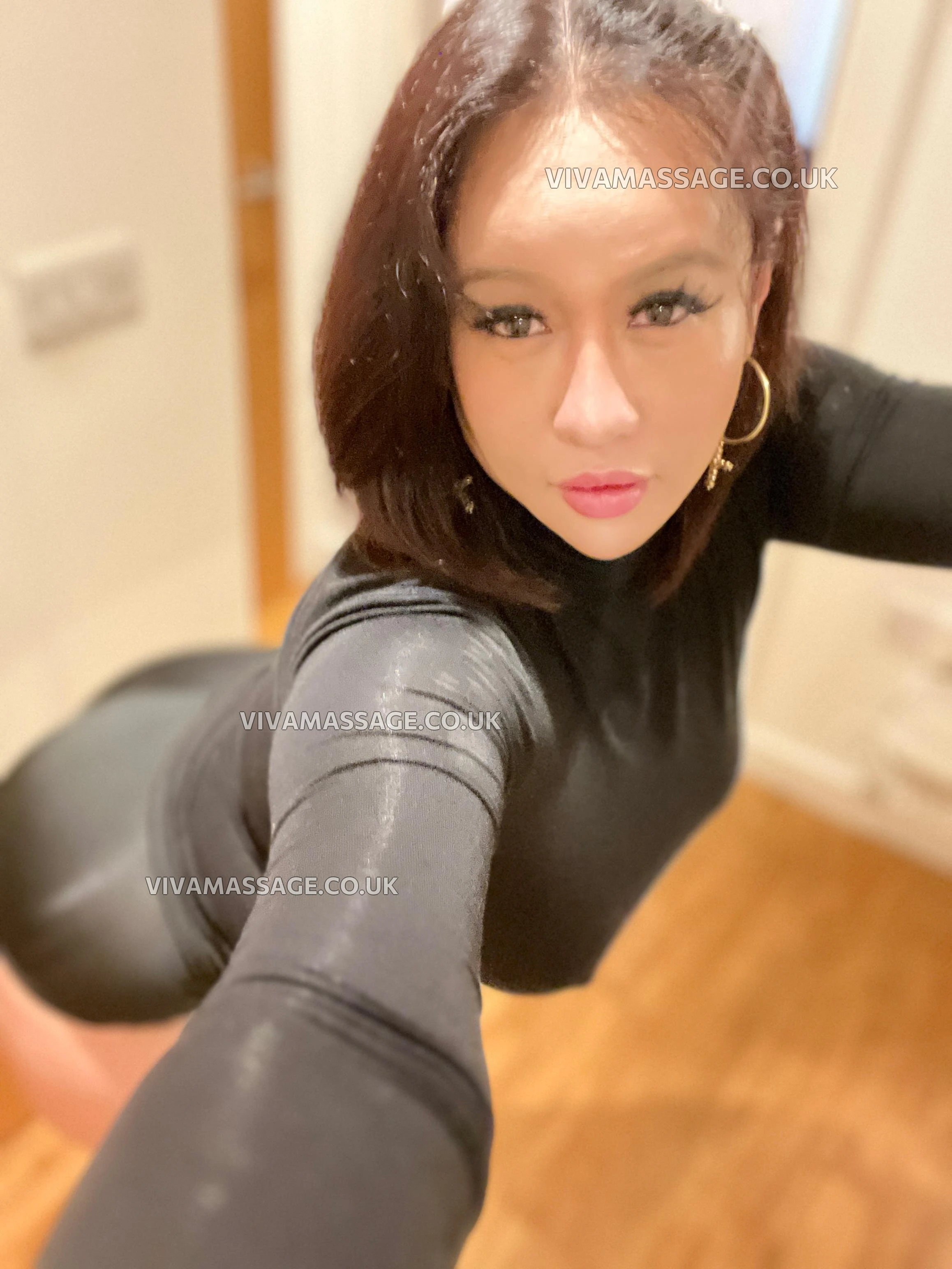 Photo 11 of SEXY THAI JULIA