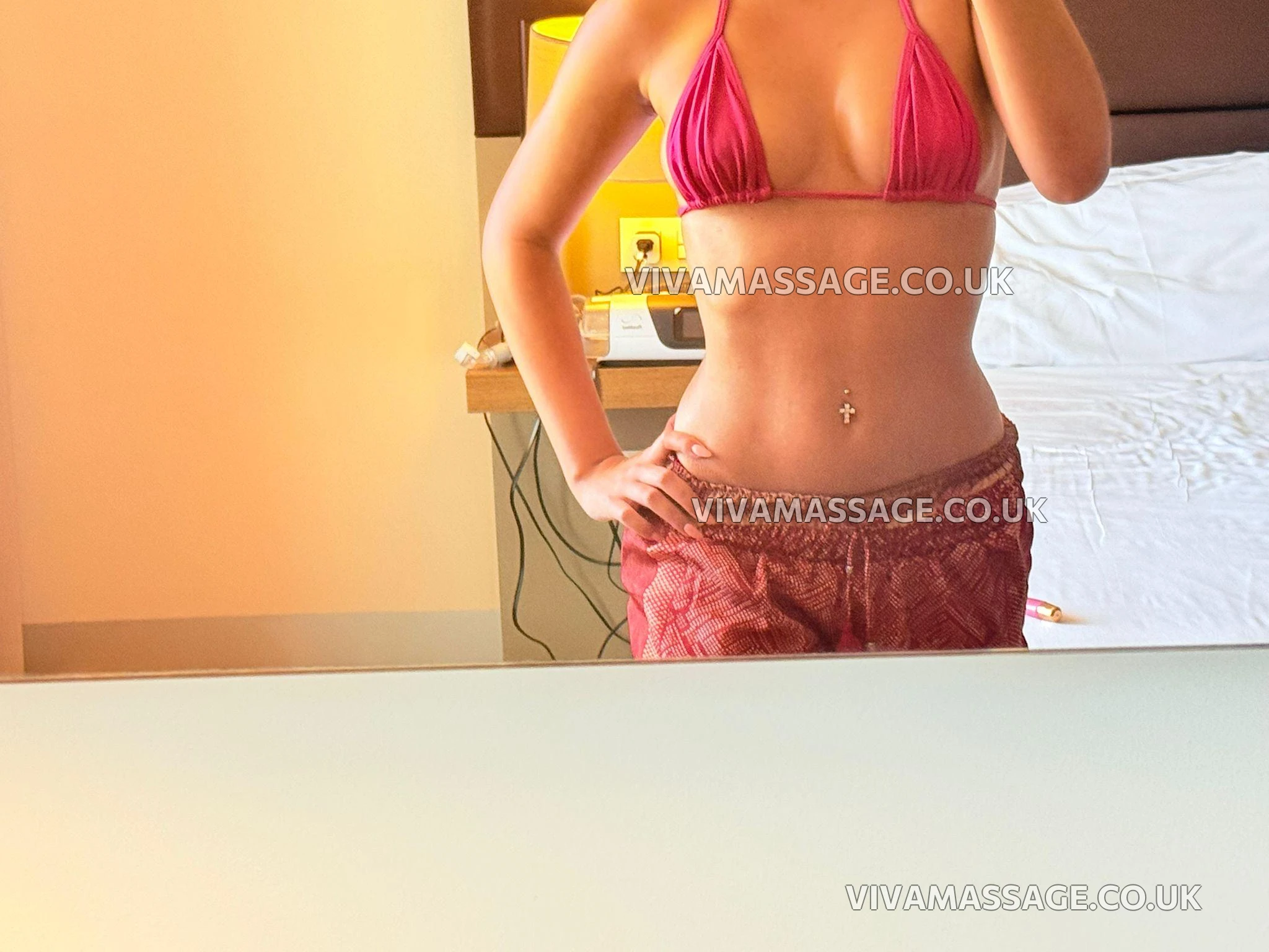 Photo 3 of Melcastro18