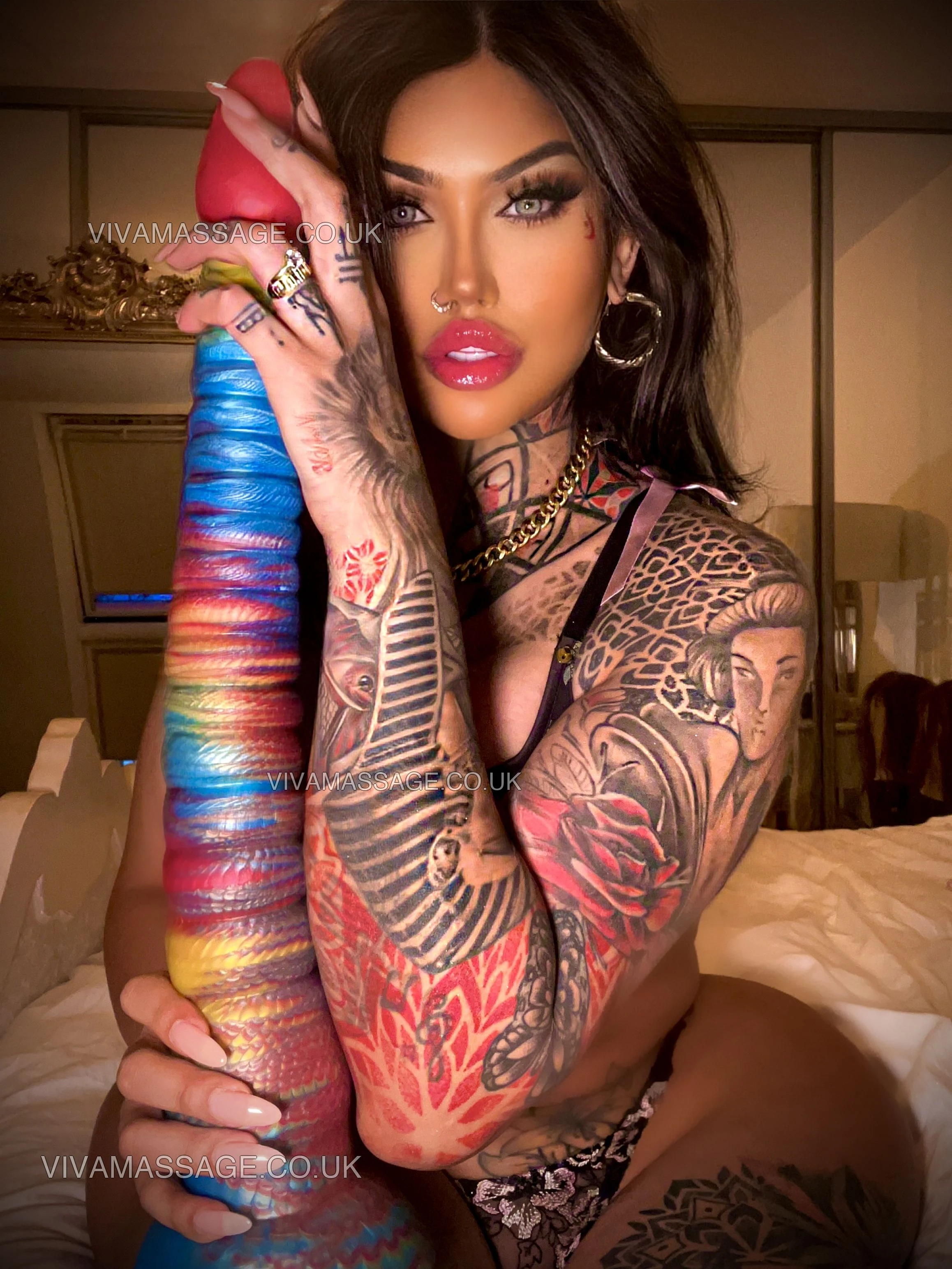 Photo 20 of nyra_doll