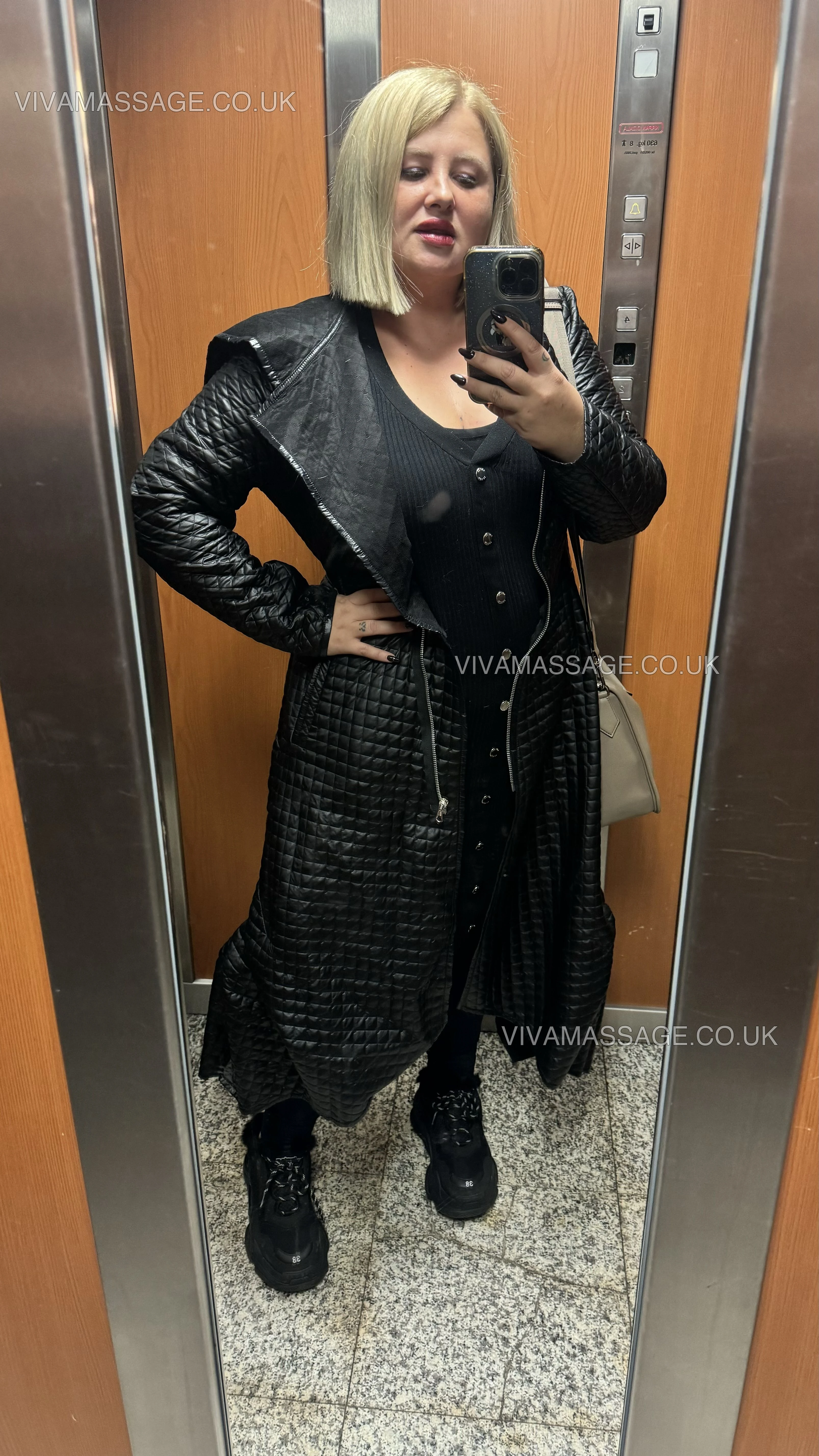 Photo 32 of   Ginger_MAYA__