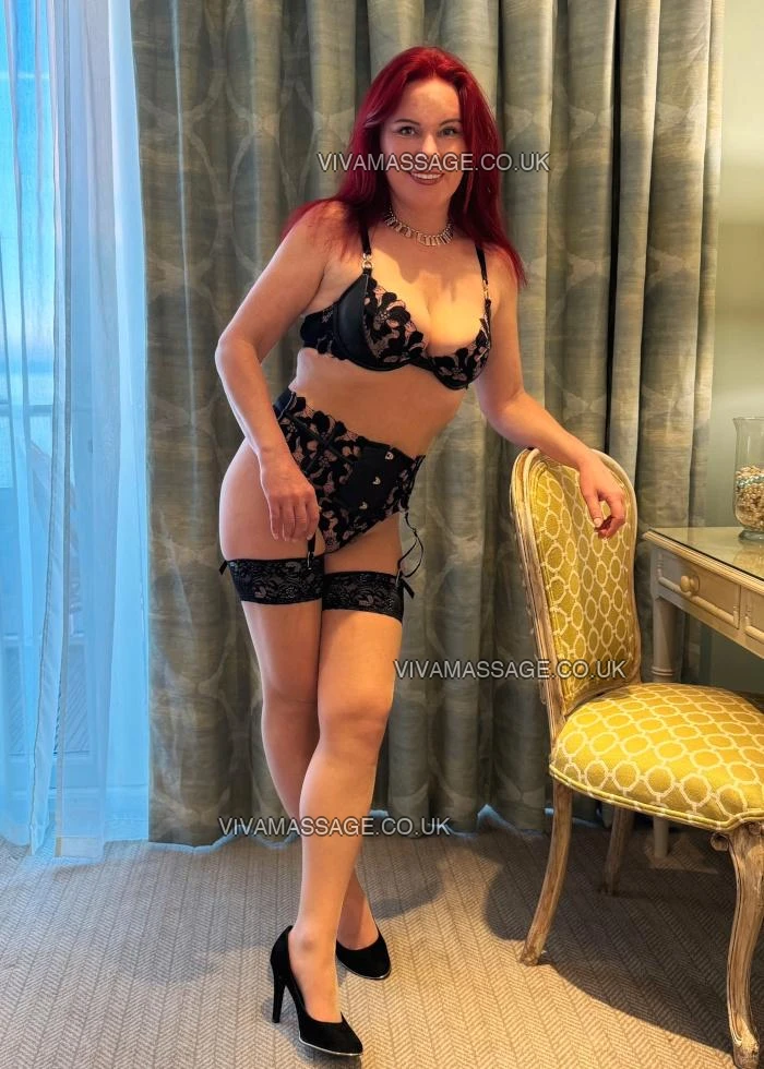 Photo 9 of RedHead_Ella