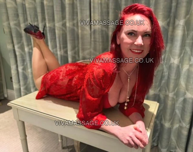 Photo 20 of RedHead_Ella